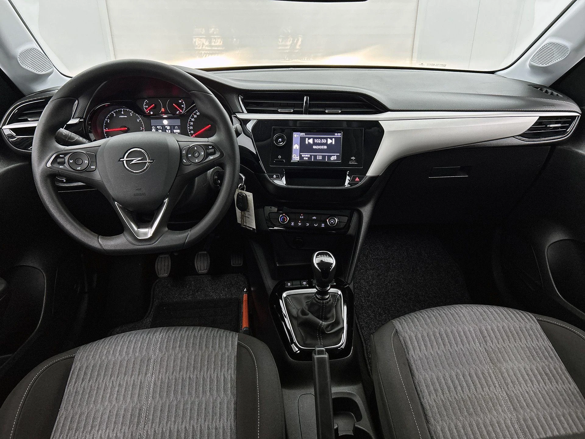 Opel-Corsa-image-19