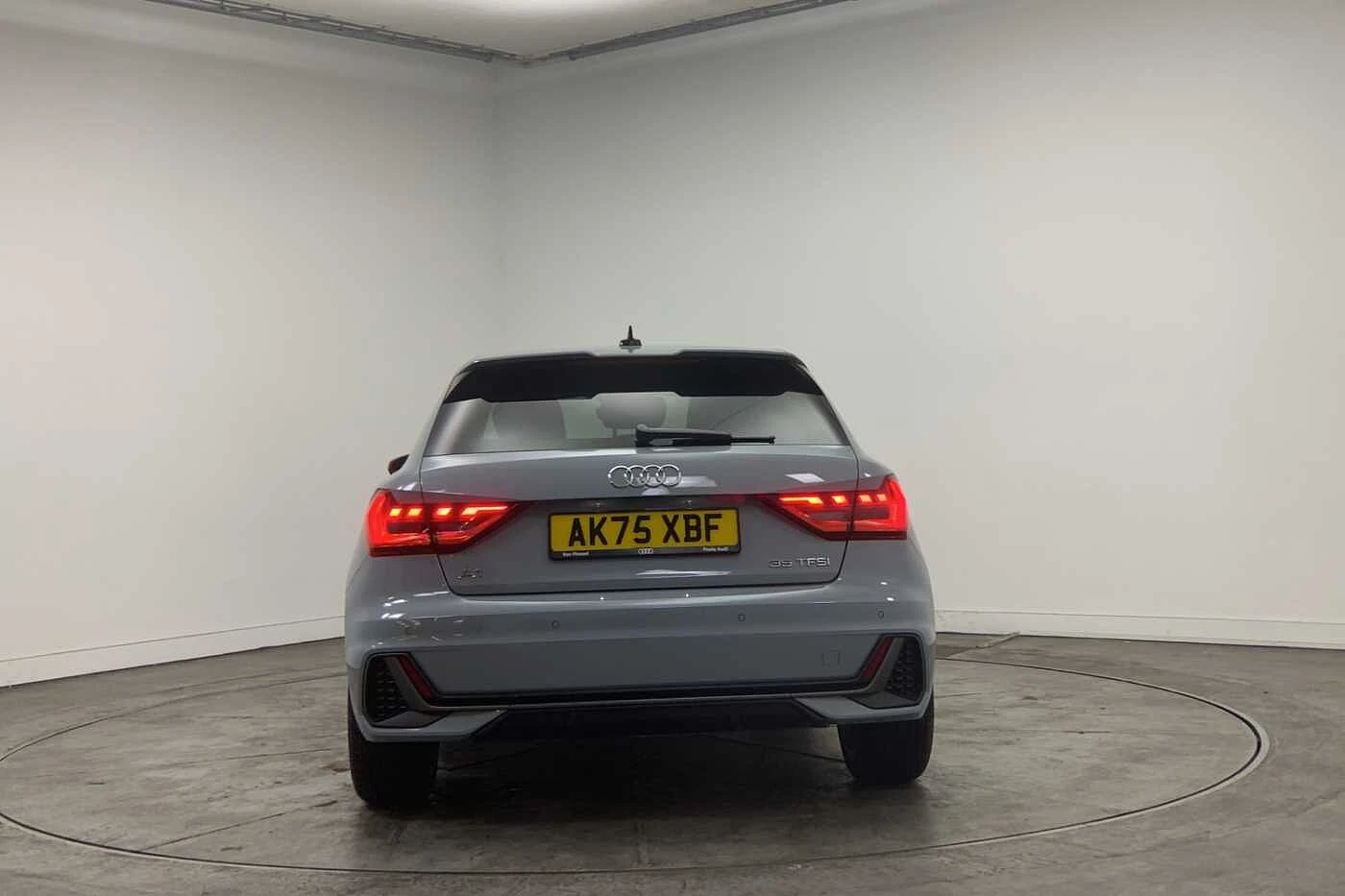Audi-A1 Sportback-image-10