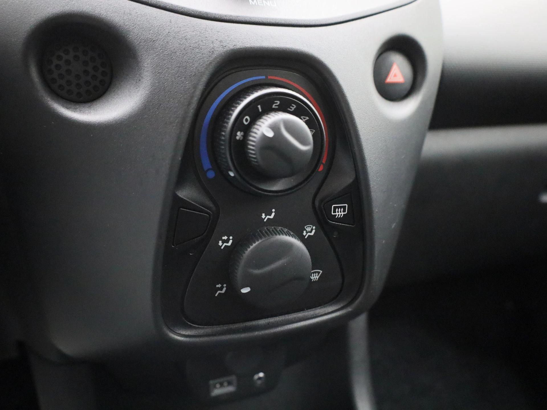 Peugeot-108-image-17