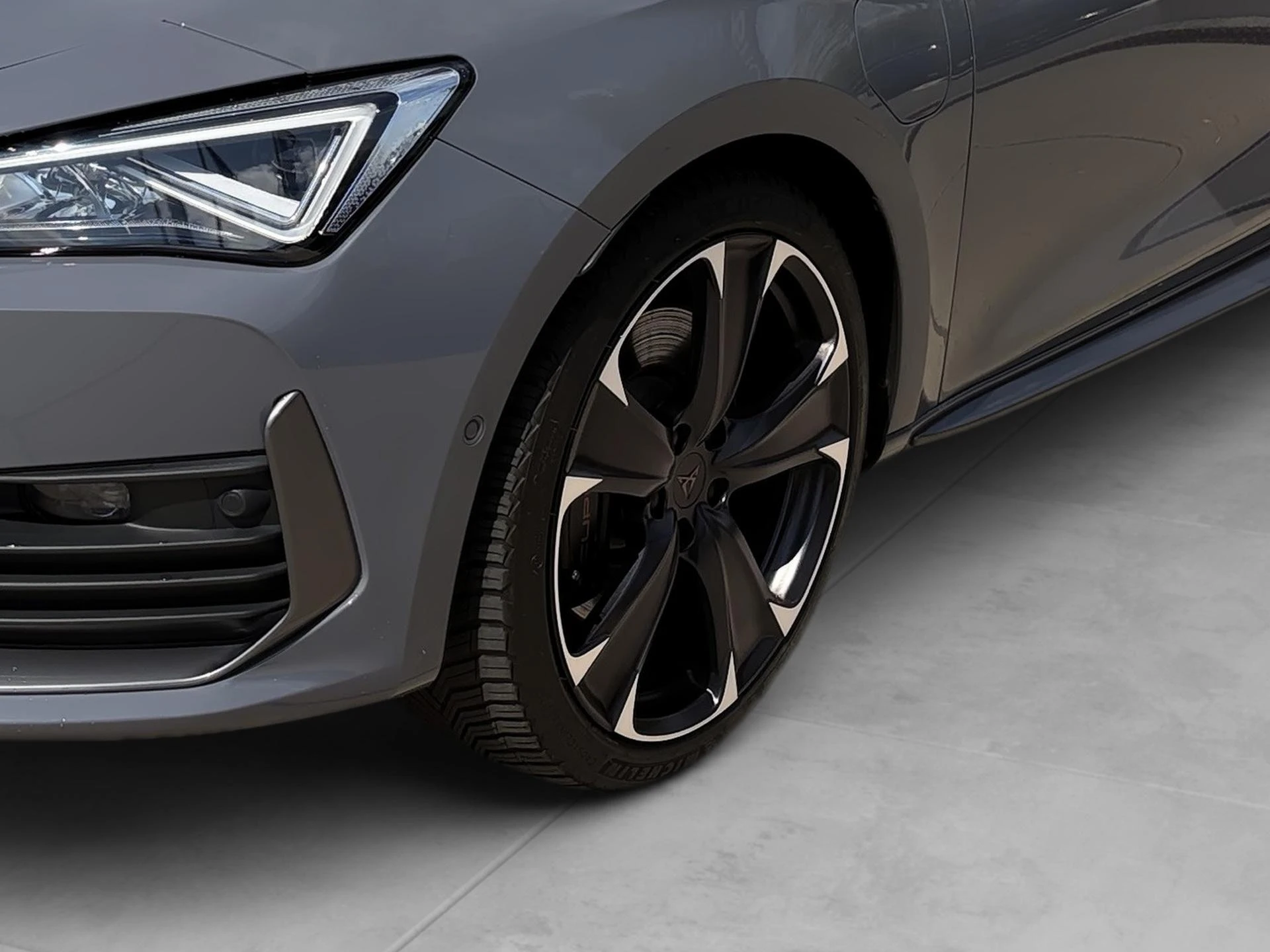 CUPRA-Leon-image-19