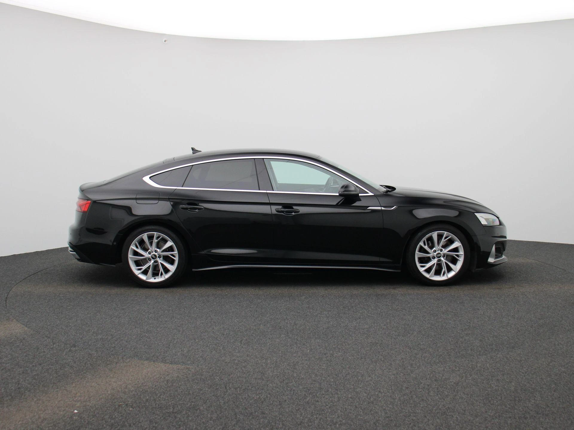 Audi-A5-image-5