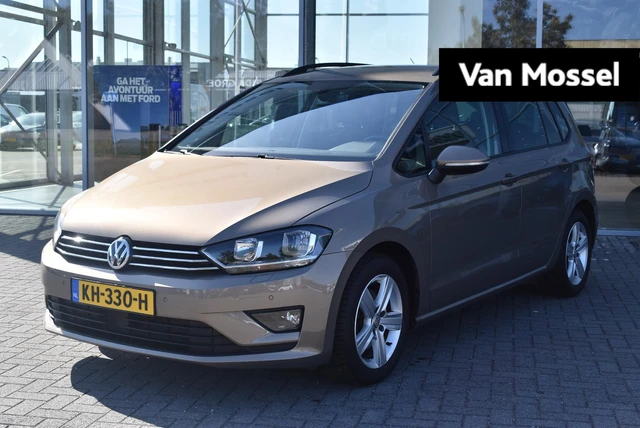 Volkswagen Golf SportsVan
