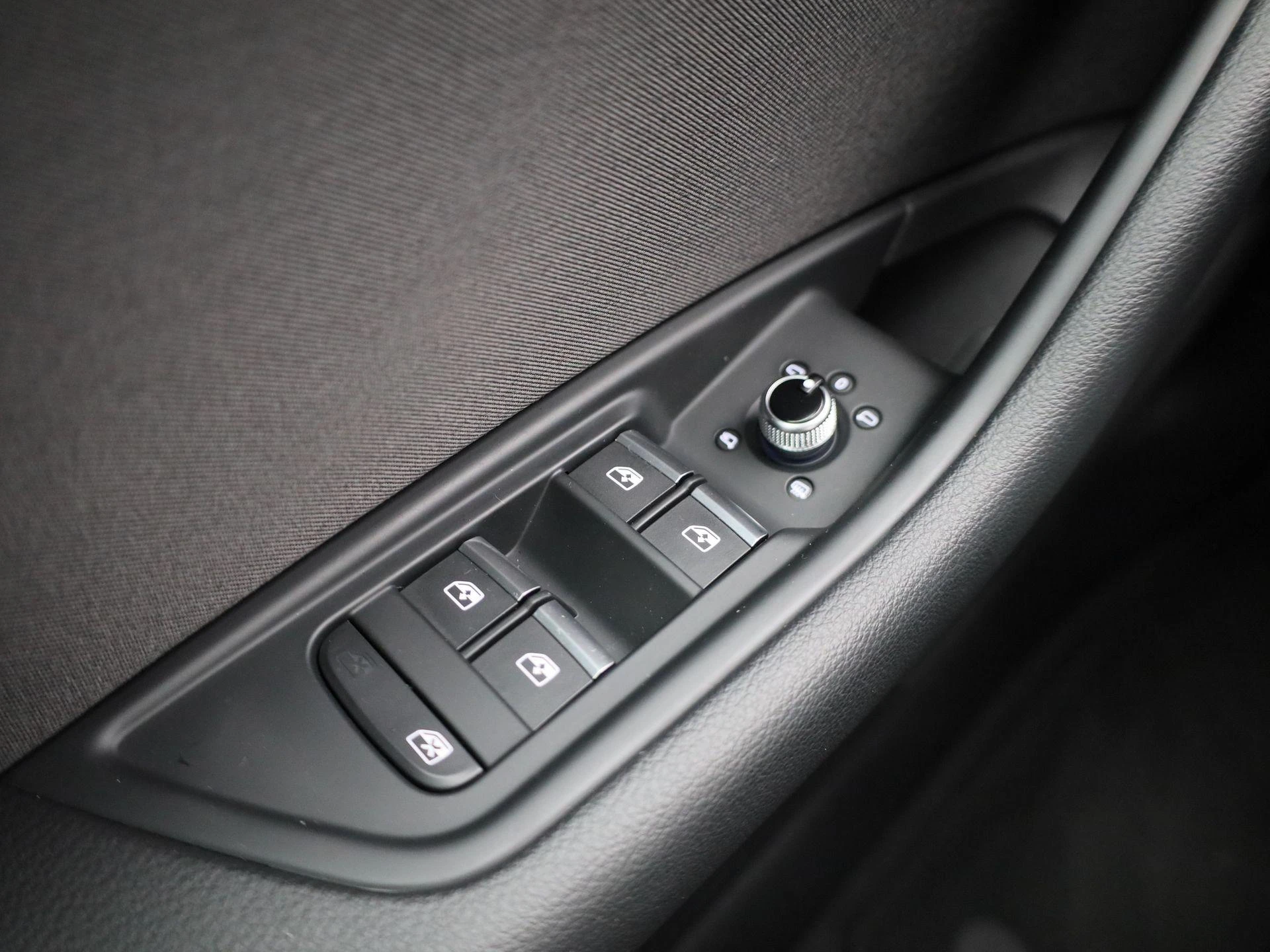Audi-A4-image-24
