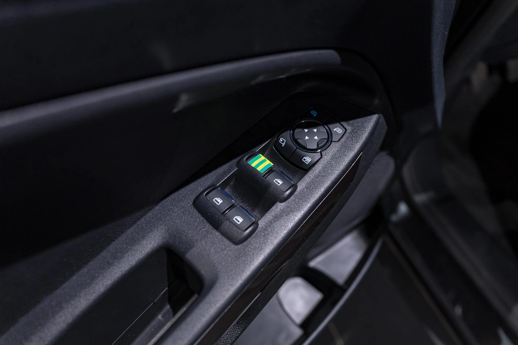 Ford-EcoSport-image-23