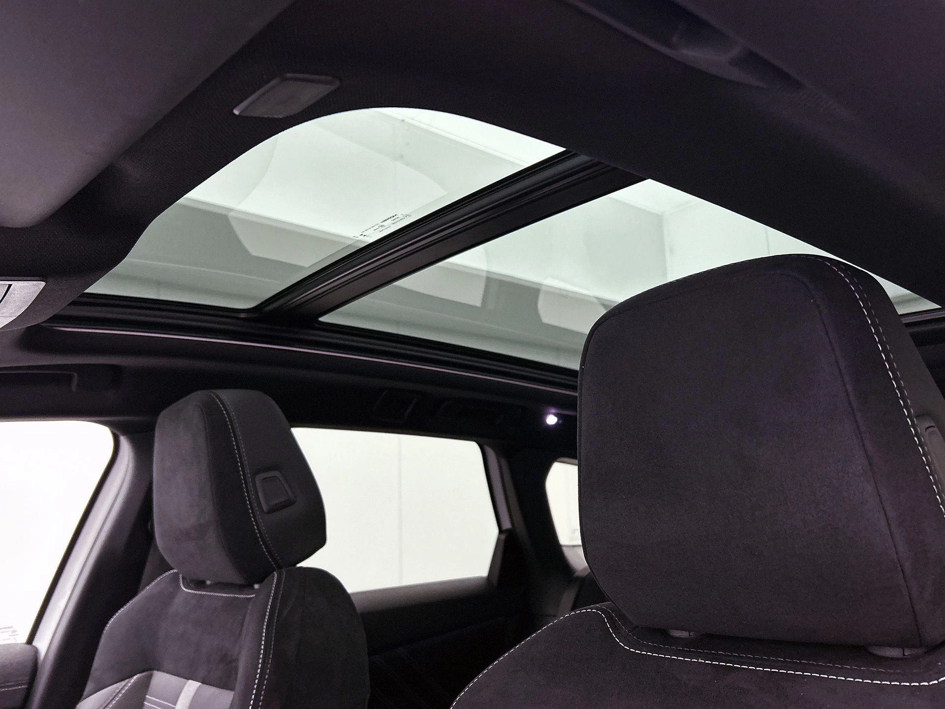 Opel-Grandland-image-38