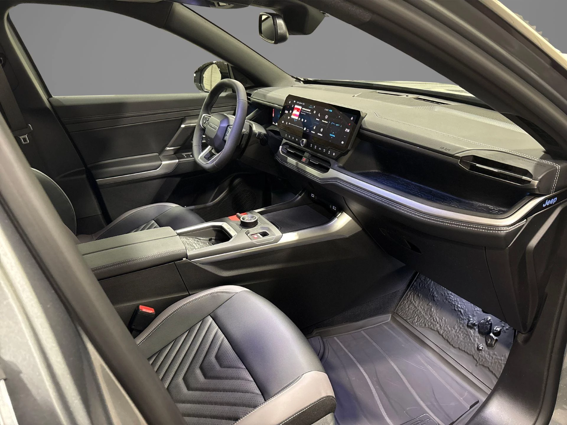 Jeep-Compass-image-4