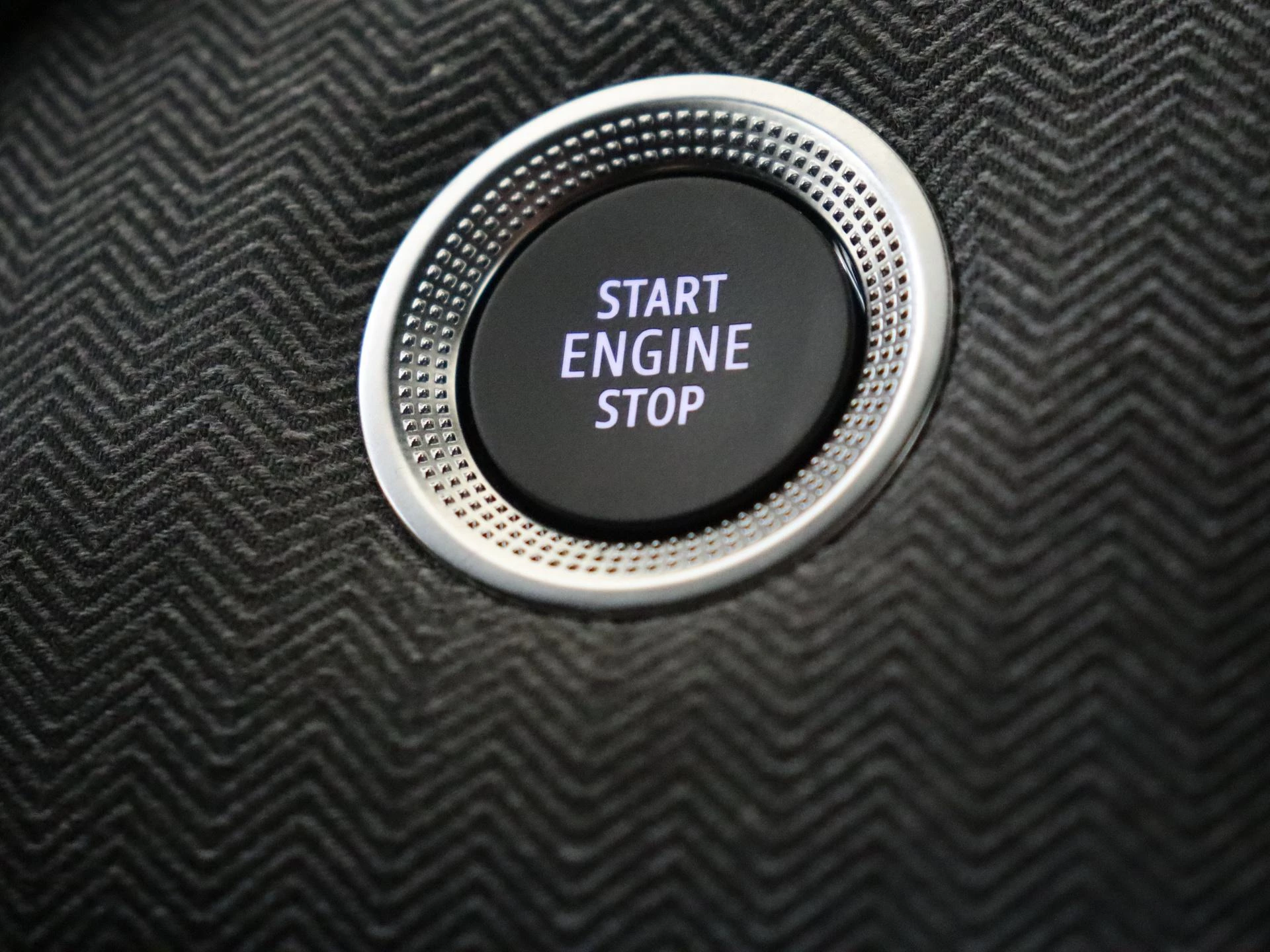 Renault-Clio-image-24