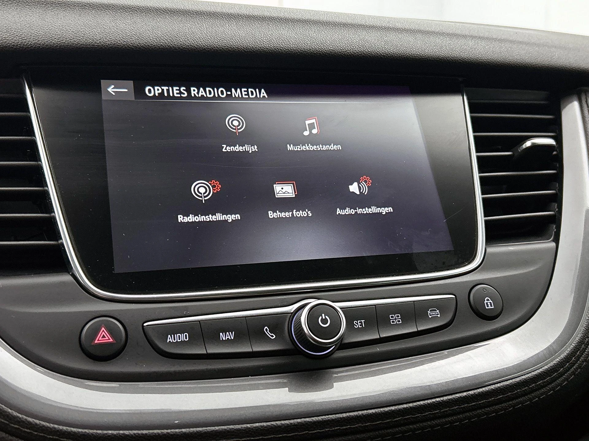 Opel Grandland X 1.2 Turbo Innovation