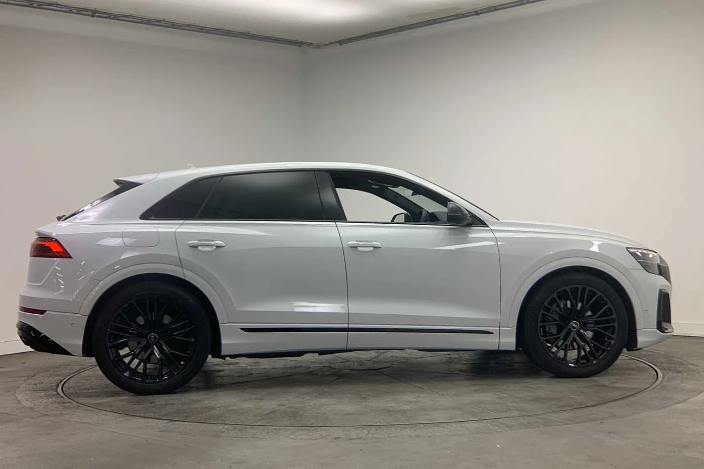 Audi-Q8-image-3