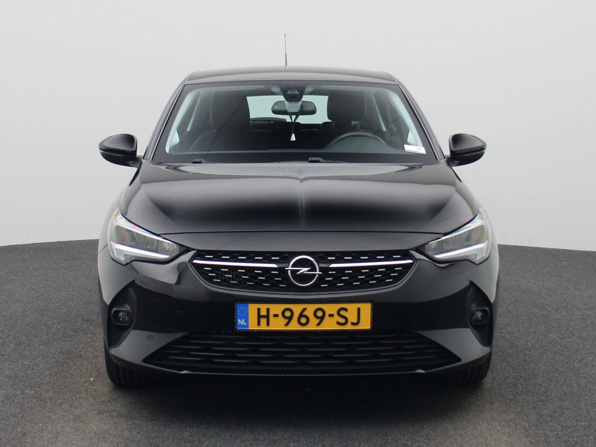 Opel-Corsa-image-2