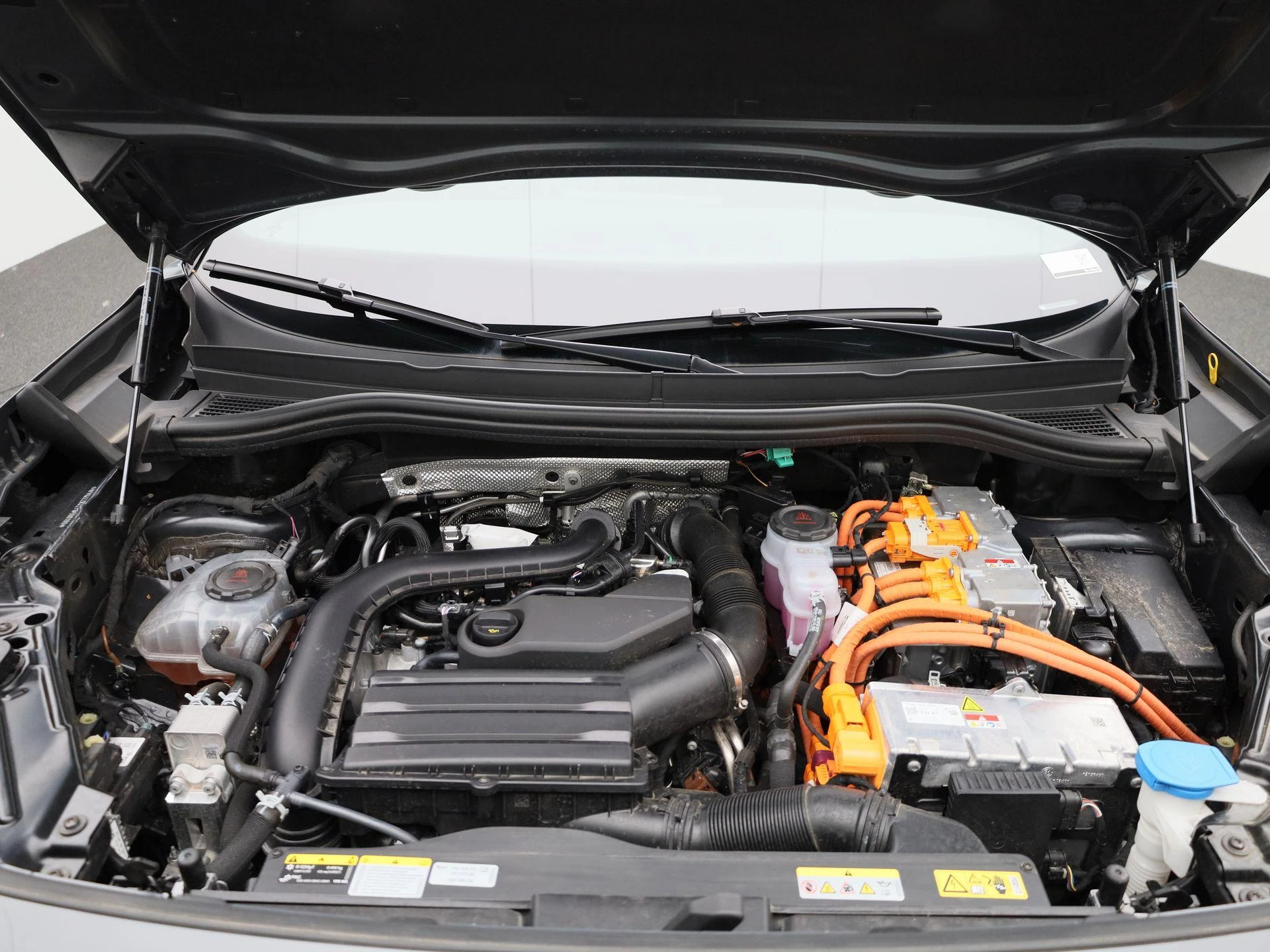 Volkswagen Tayron 1.5 eHybrid R-Line Edition 204 PK|