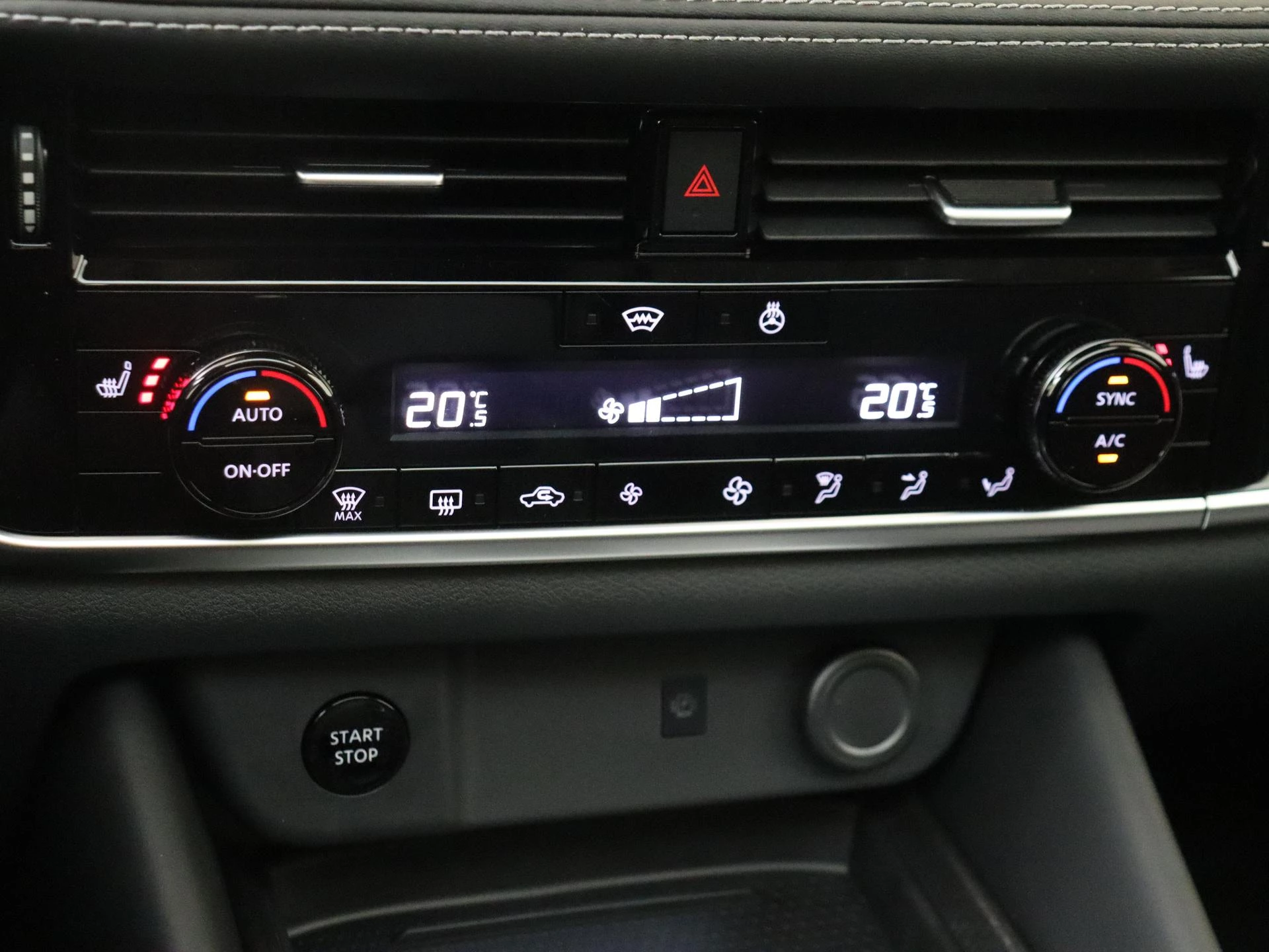 Nissan-QASHQAI-image-20