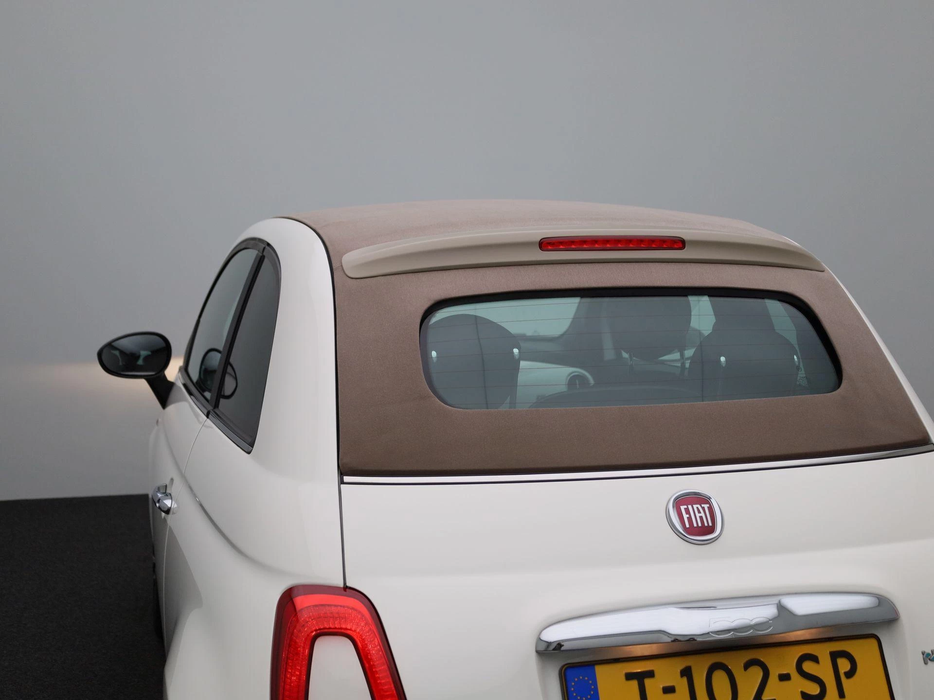 Fiat-500C-image-34