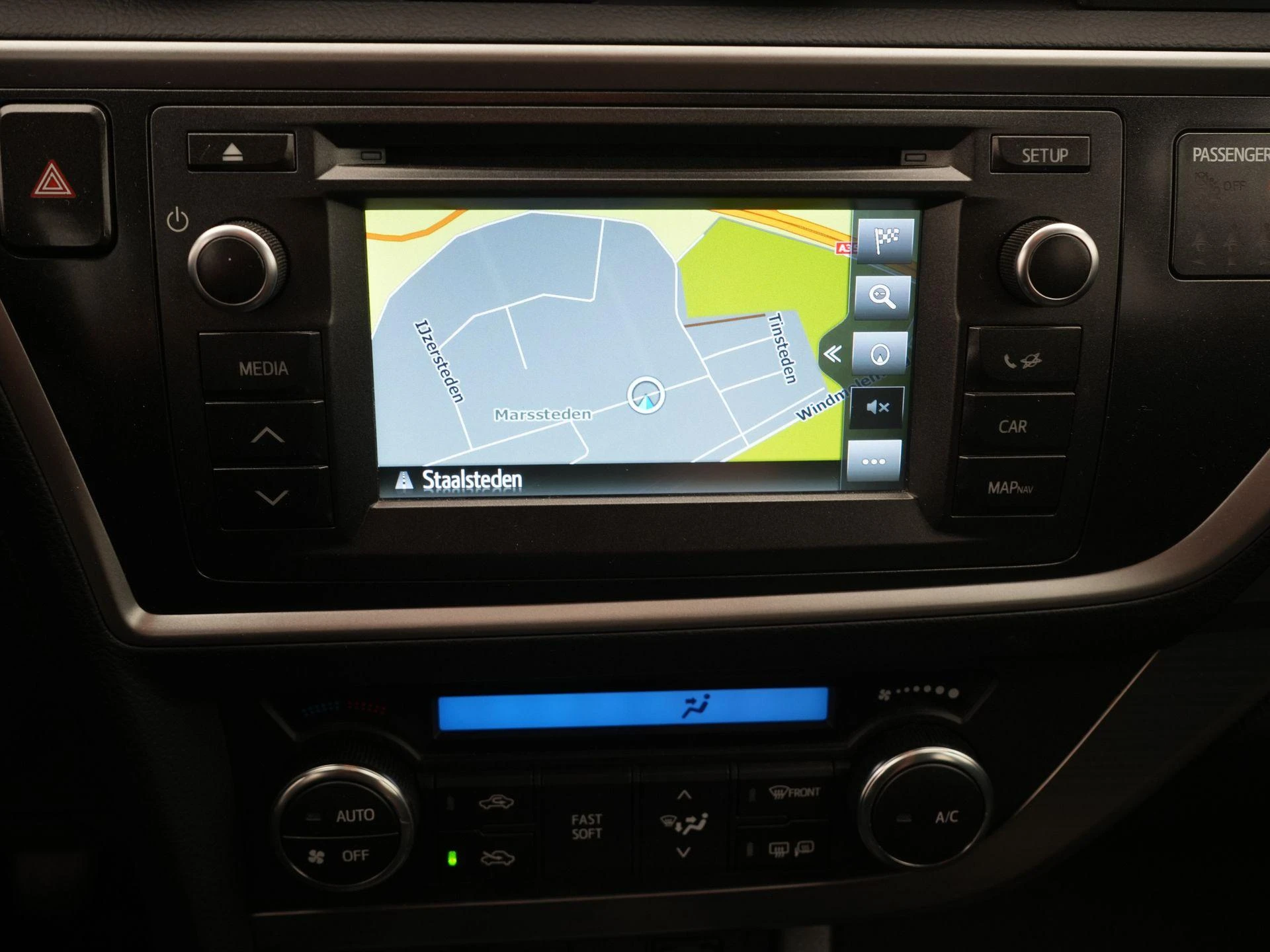 Toyota-Auris-image-11