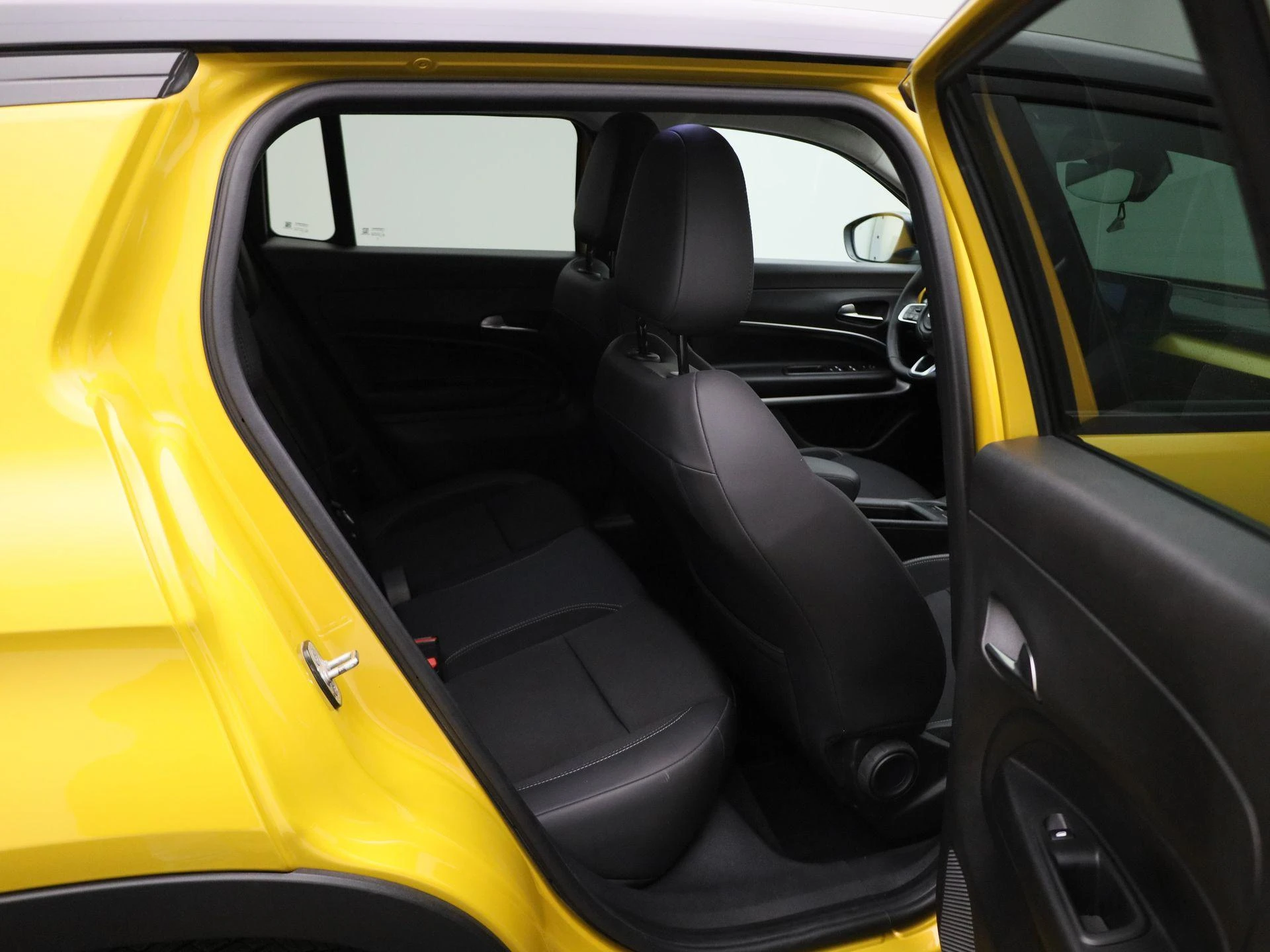 Jeep-Avenger-image-28