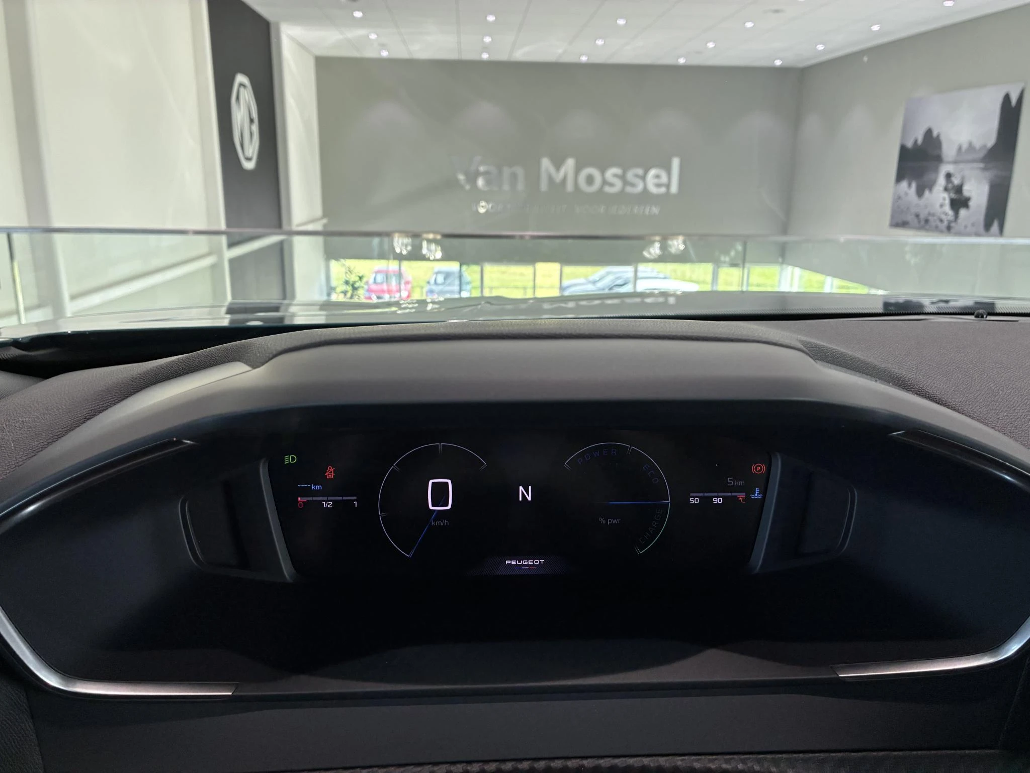 Peugeot-2008-image-12