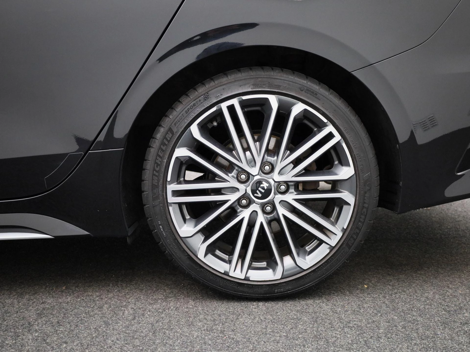 Kia-ProCeed-image-13