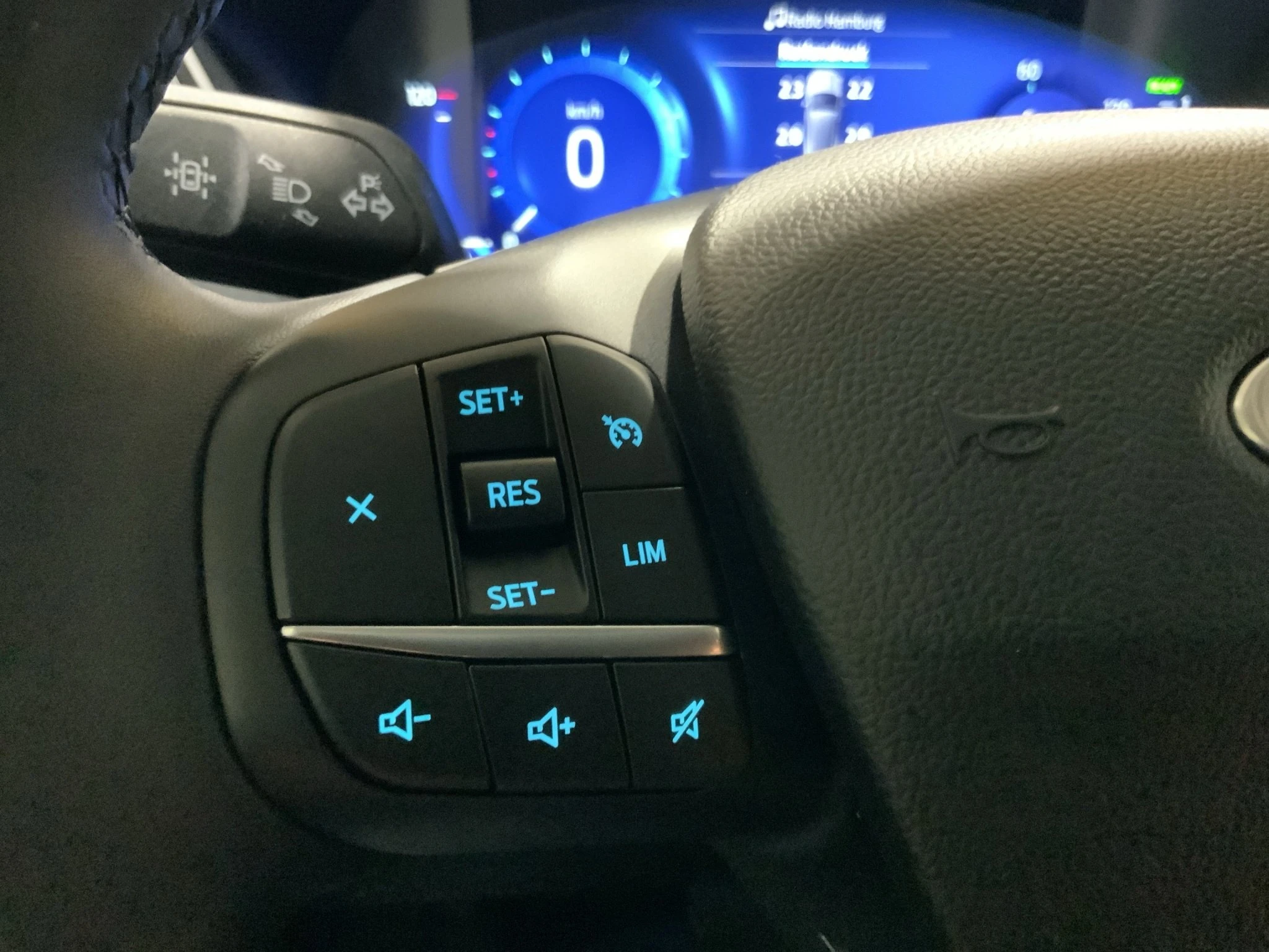 Ford-Kuga-image-19