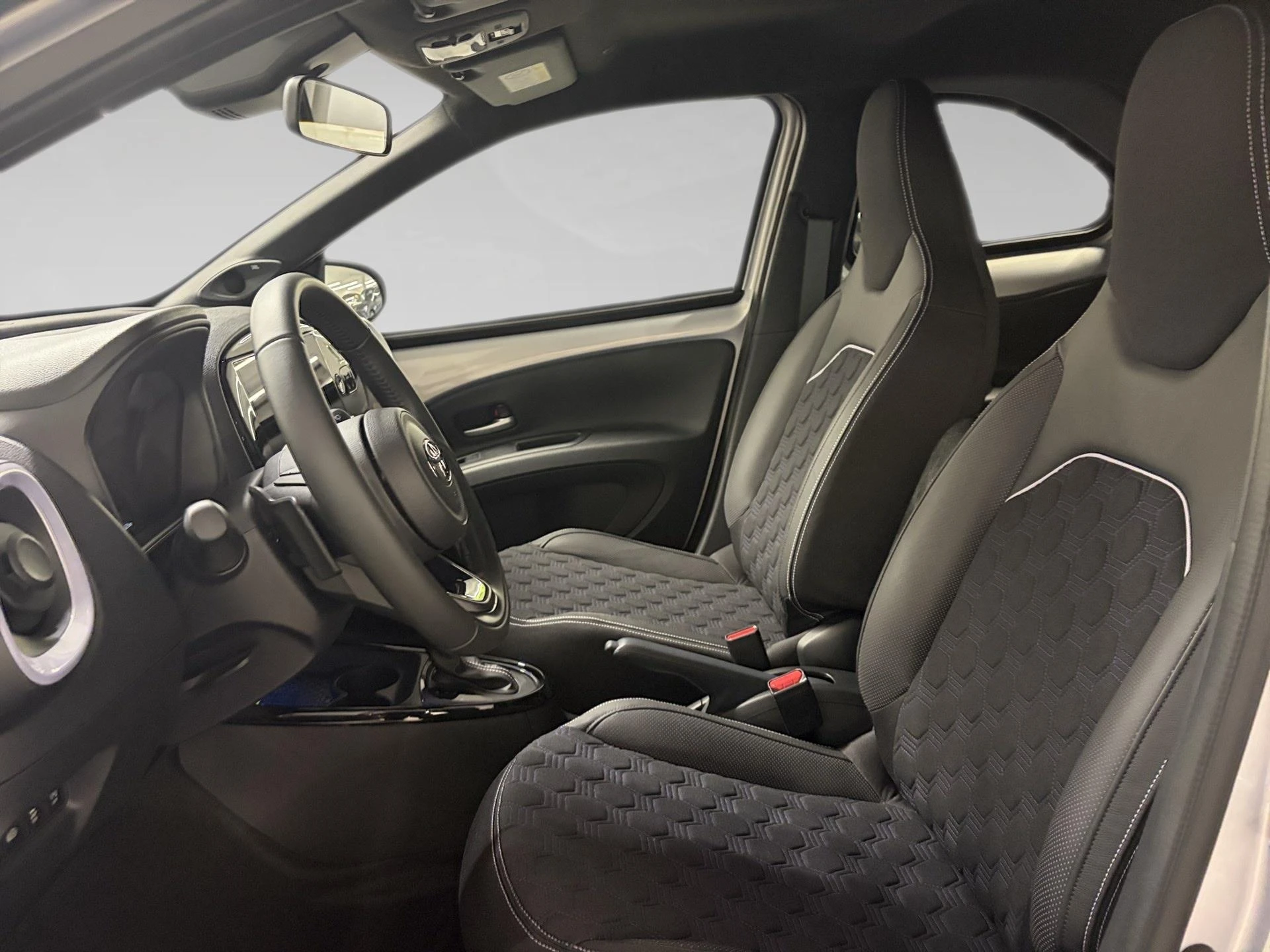 Toyota-Aygo-image-6