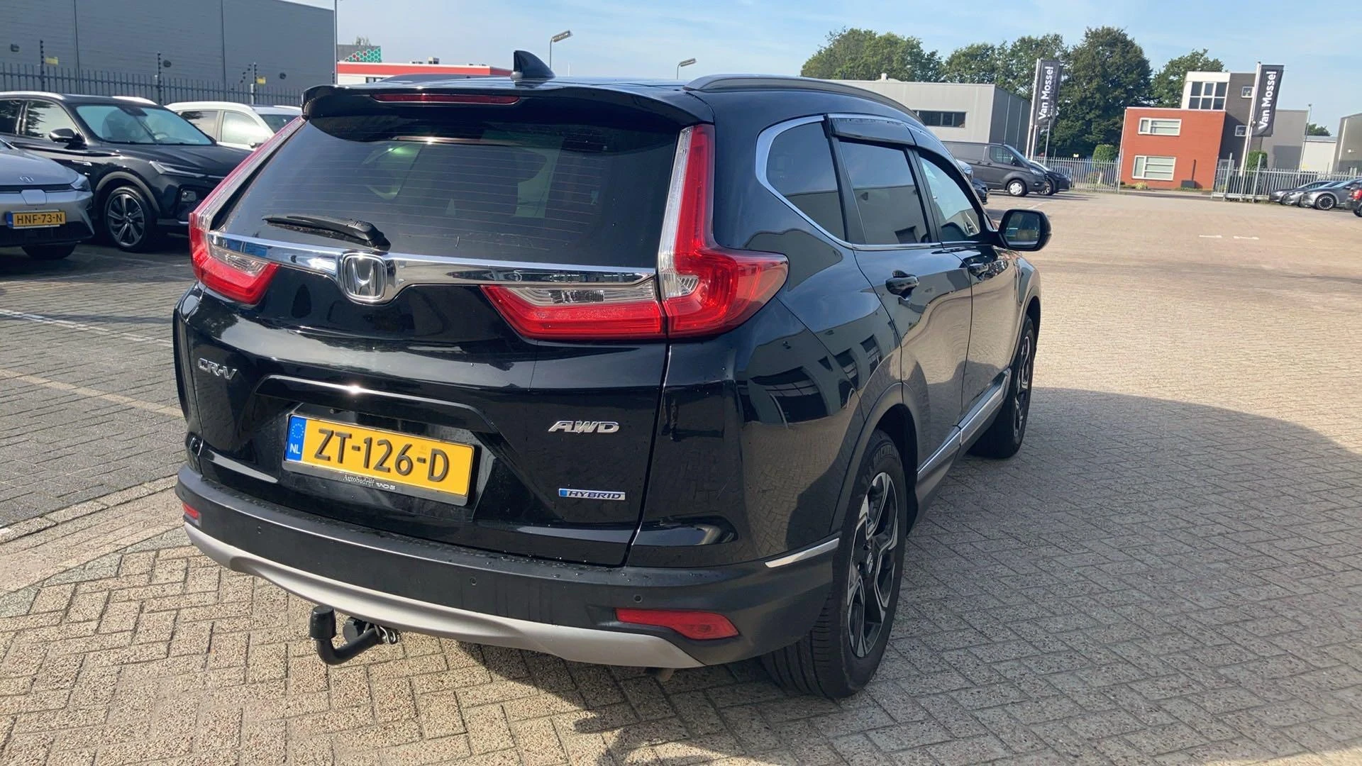 Honda-CR-V-image-1