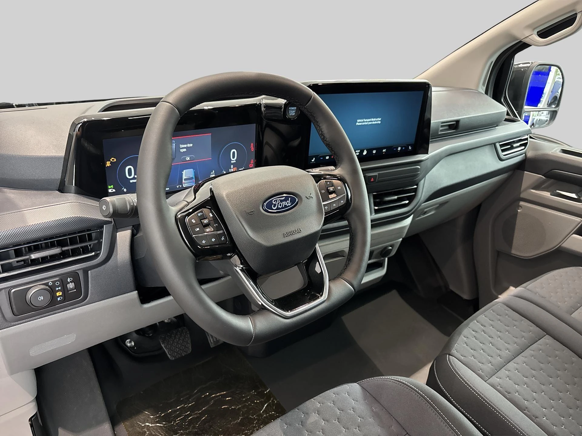 Ford-Transit Custom-image-8