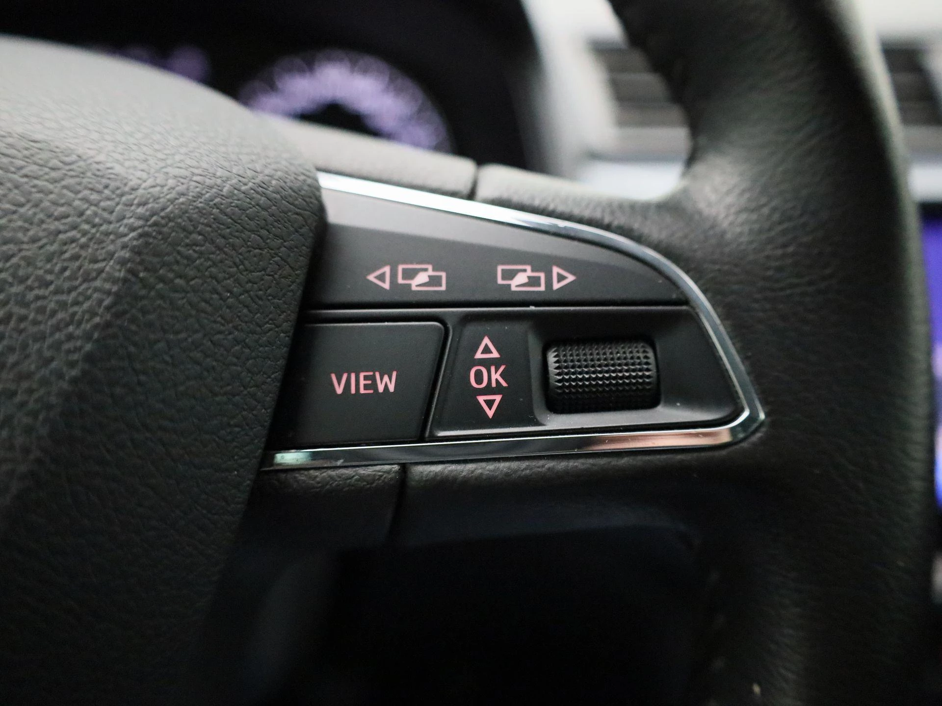 SEAT-Arona-image-15