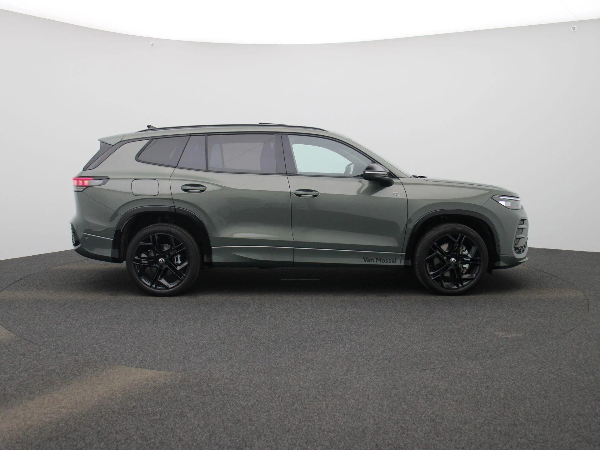 Volkswagen-Tayron-image-5