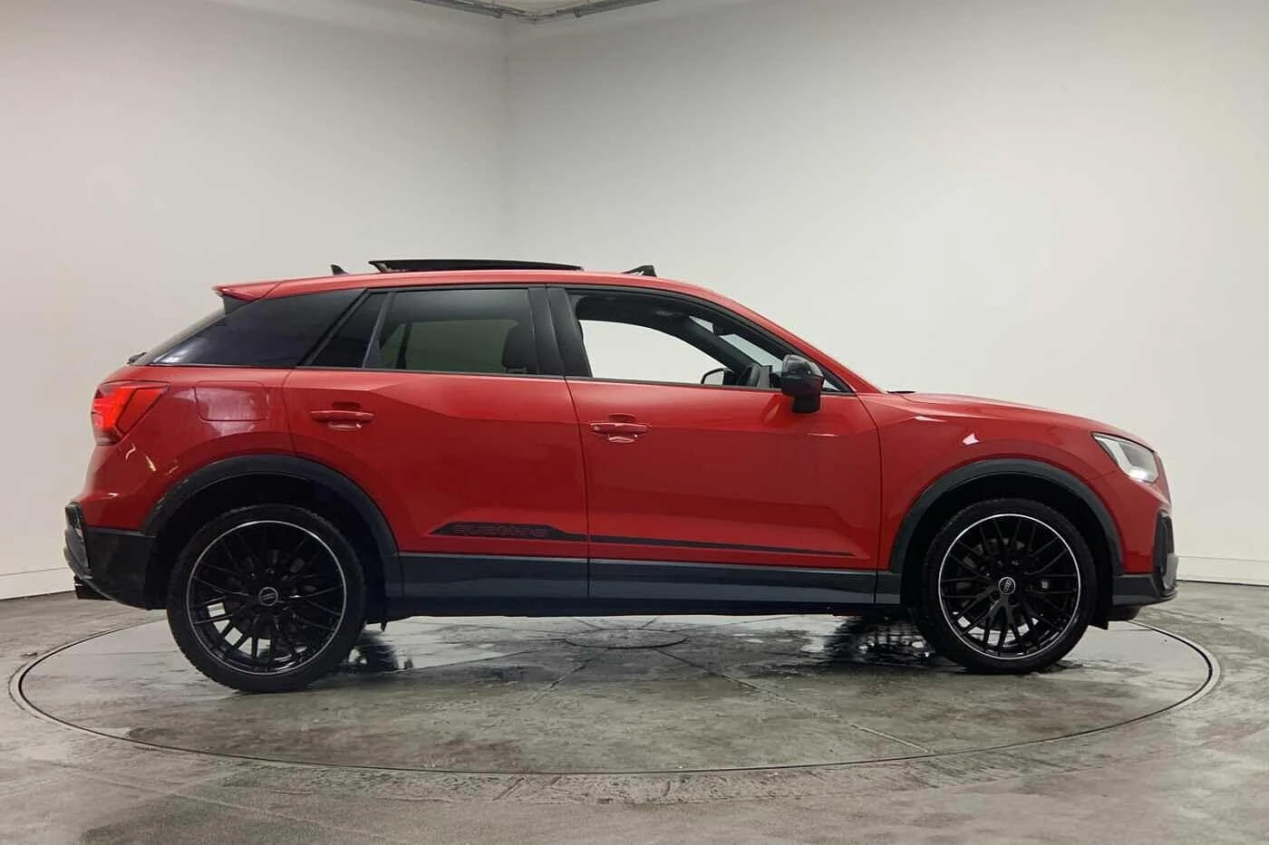 Audi-SQ2-image-3