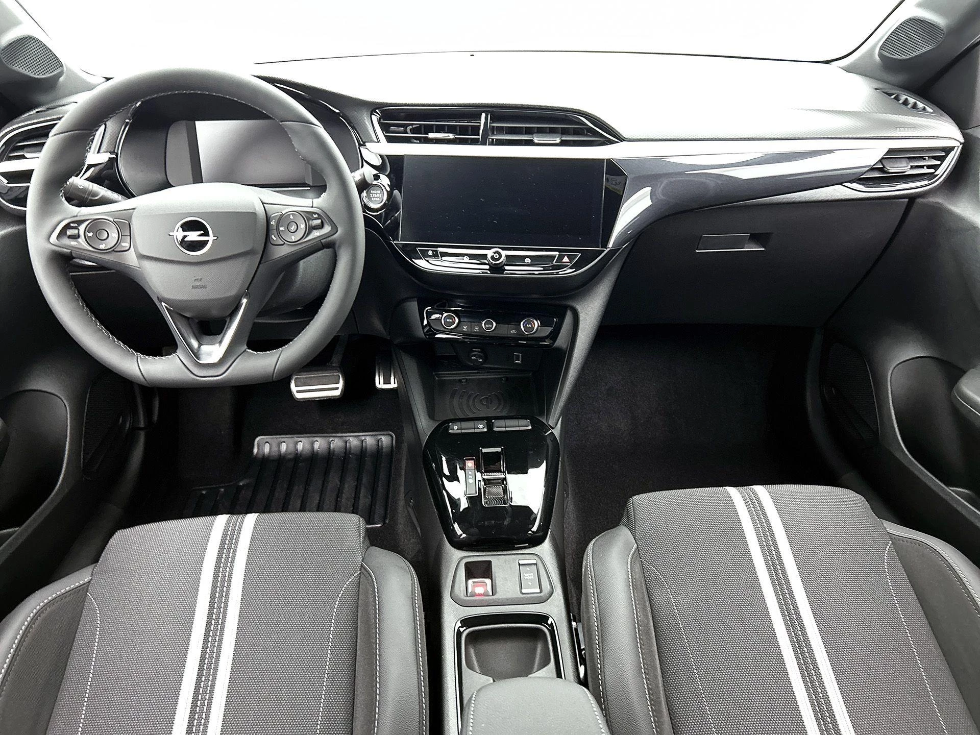 Opel-Corsa-image-20