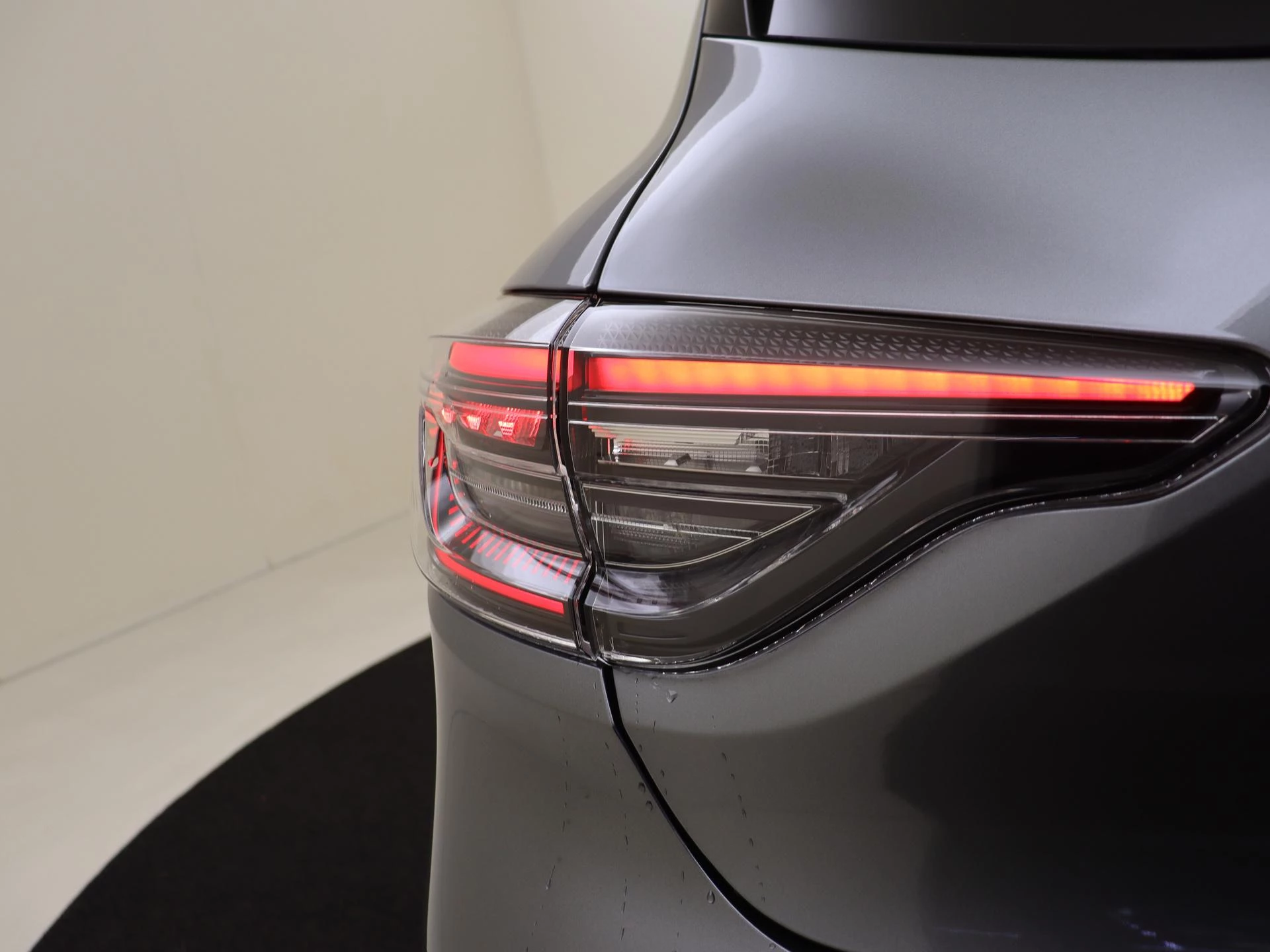 Renault-Clio-image-32