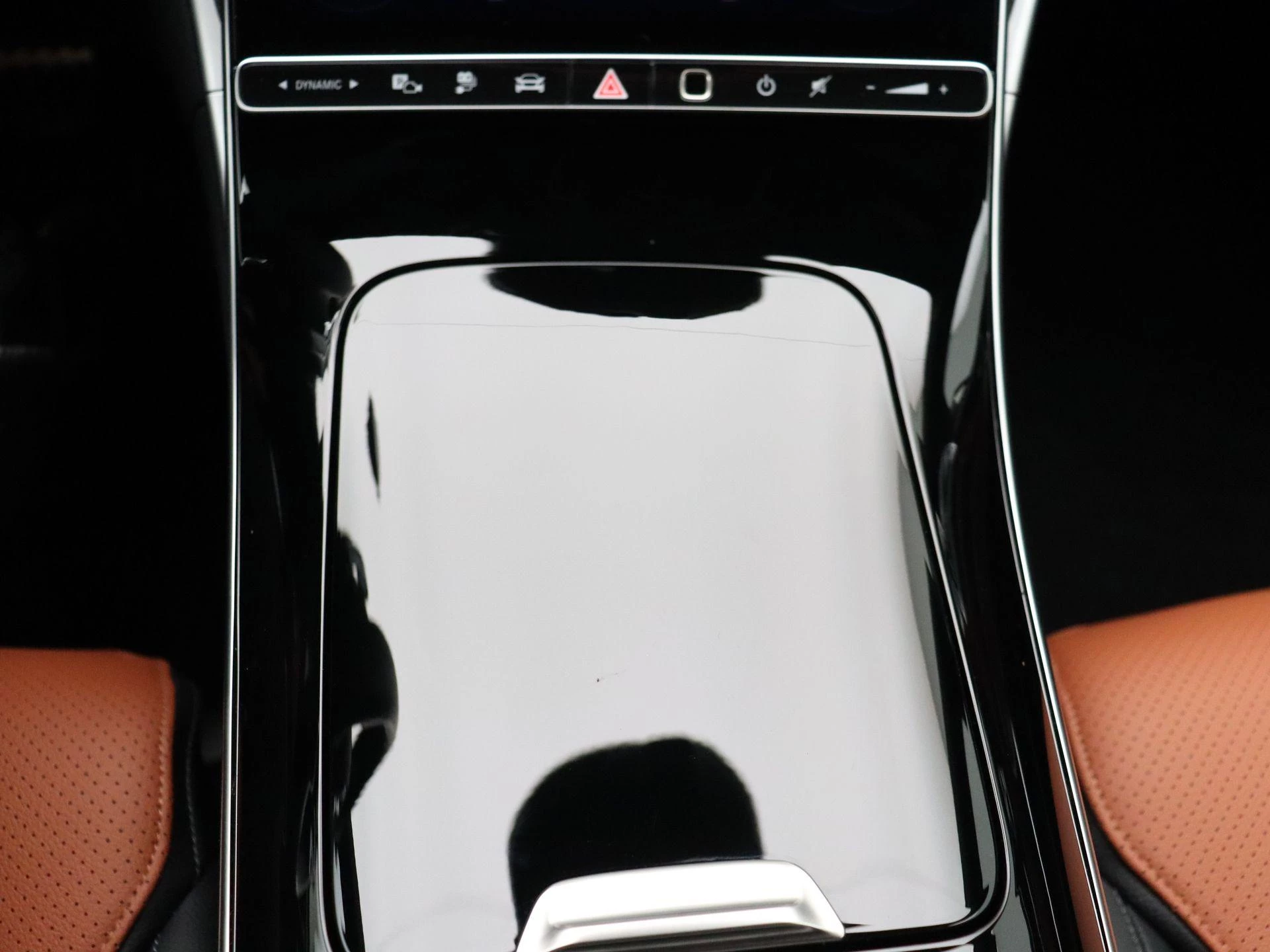 Mercedes-Benz Classe C 300 e AMG Line Estate + LEDER TWO TONE + PANO DAK + BURMESTER +
