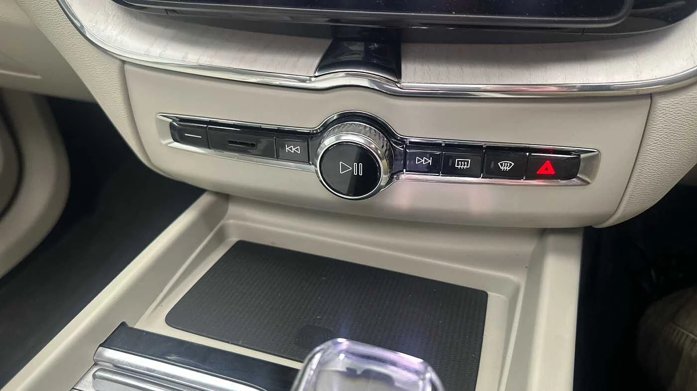 Volvo-XC60-image-18
