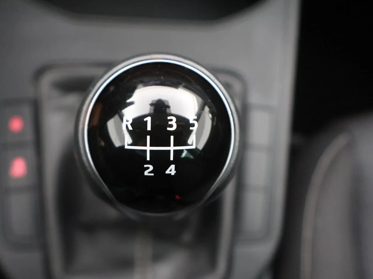 SEAT-Ibiza-image-18
