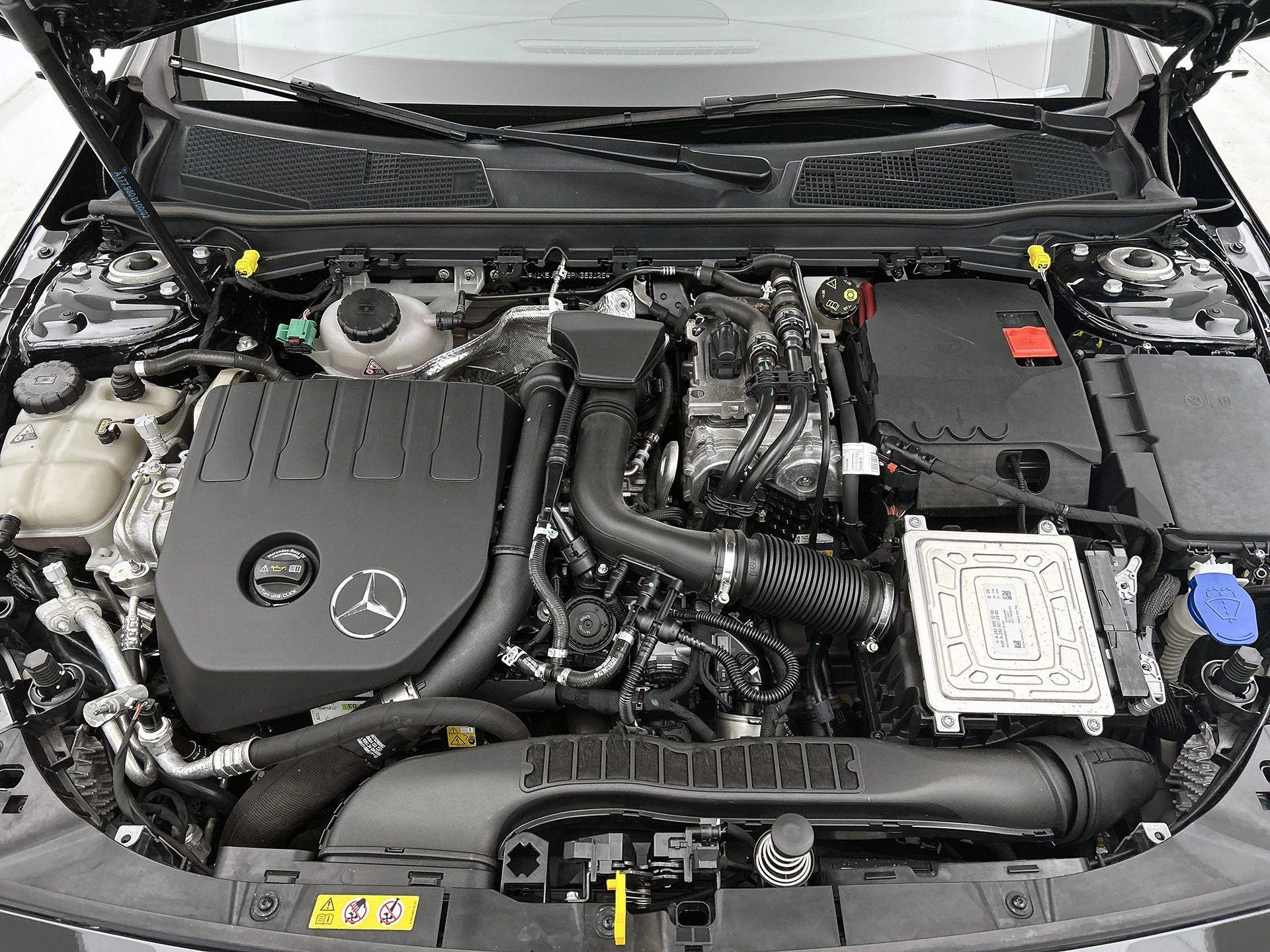 Mercedes-Benz CLA 250 e AMG Line