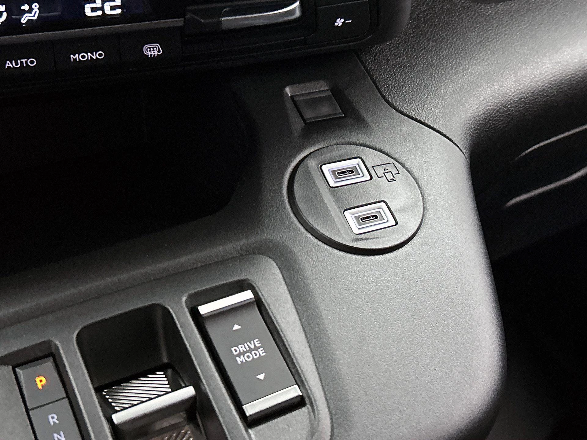 Opel-Combo-e-image-34