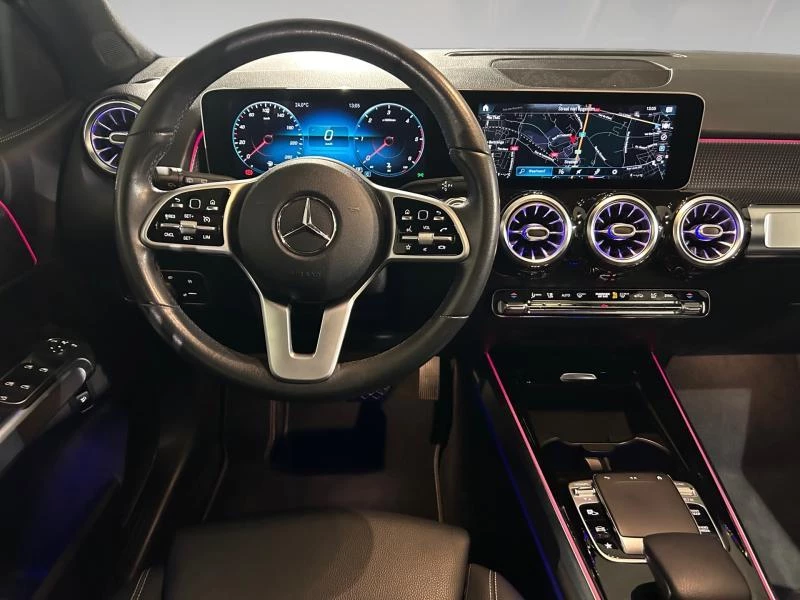 Mercedes-Benz-GLB-image-5