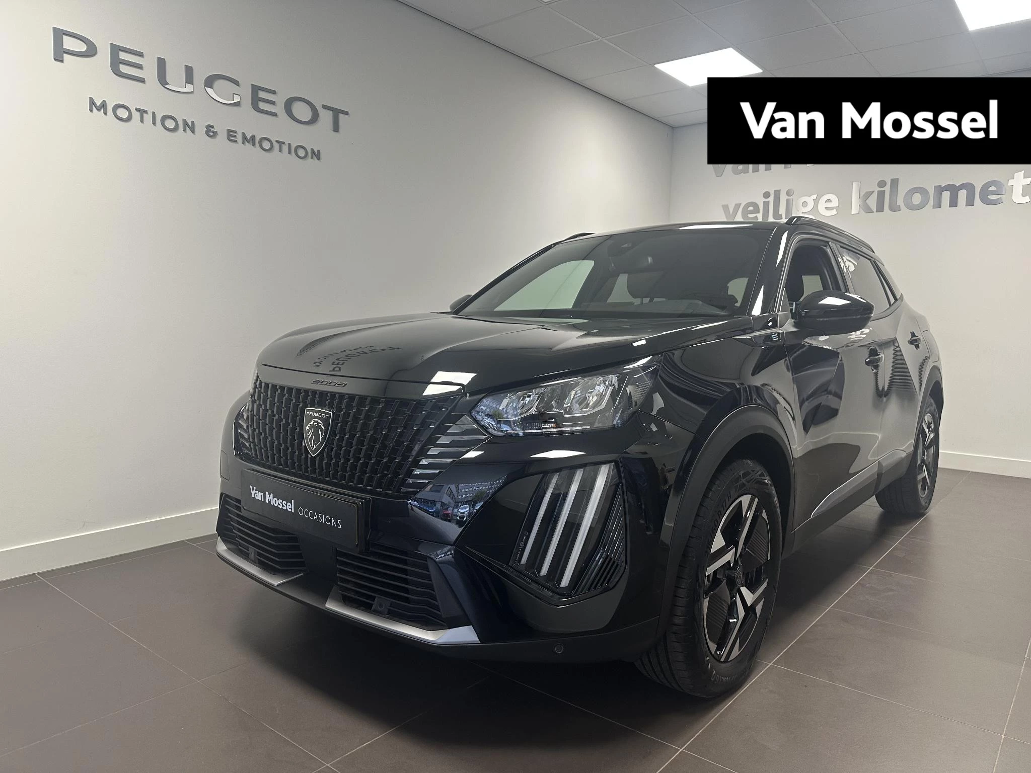 Peugeot-e-2008-image-0