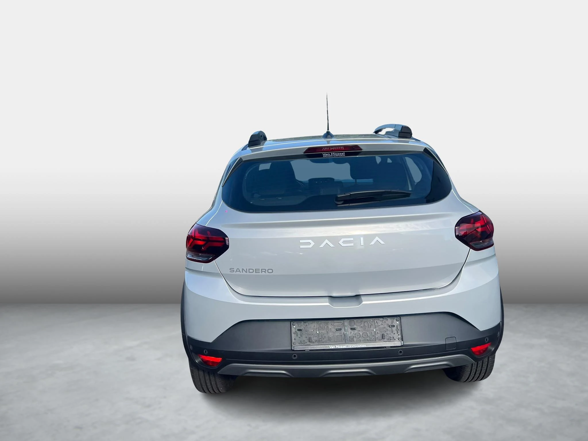 Dacia-Sandero Stepway-image-5