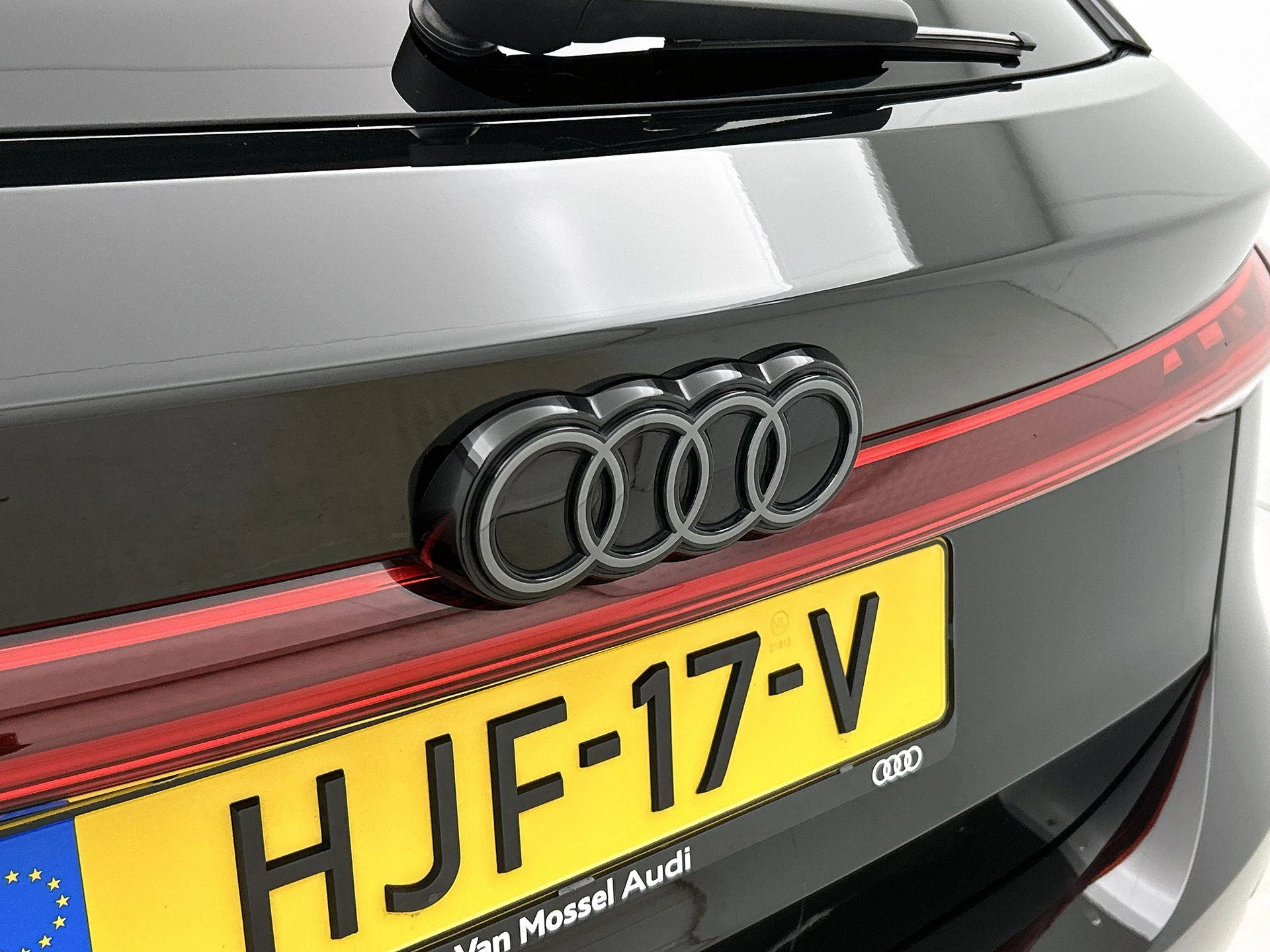 Audi A6 Avant e-tron S edition 83 kWh