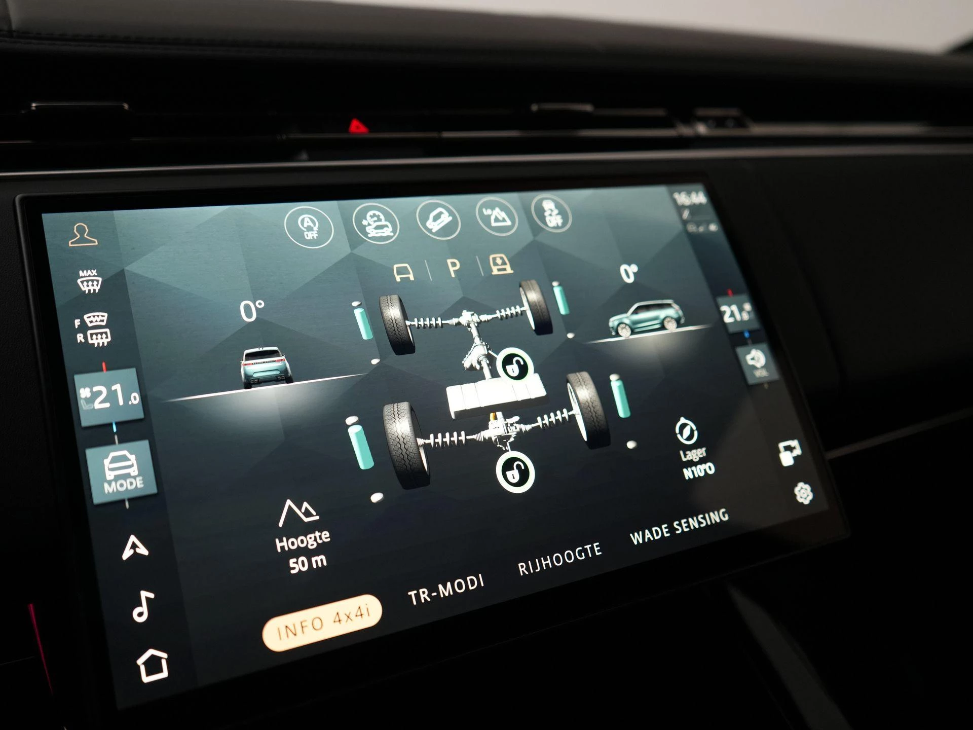 Land Rover-Range Rover Sport-image-27