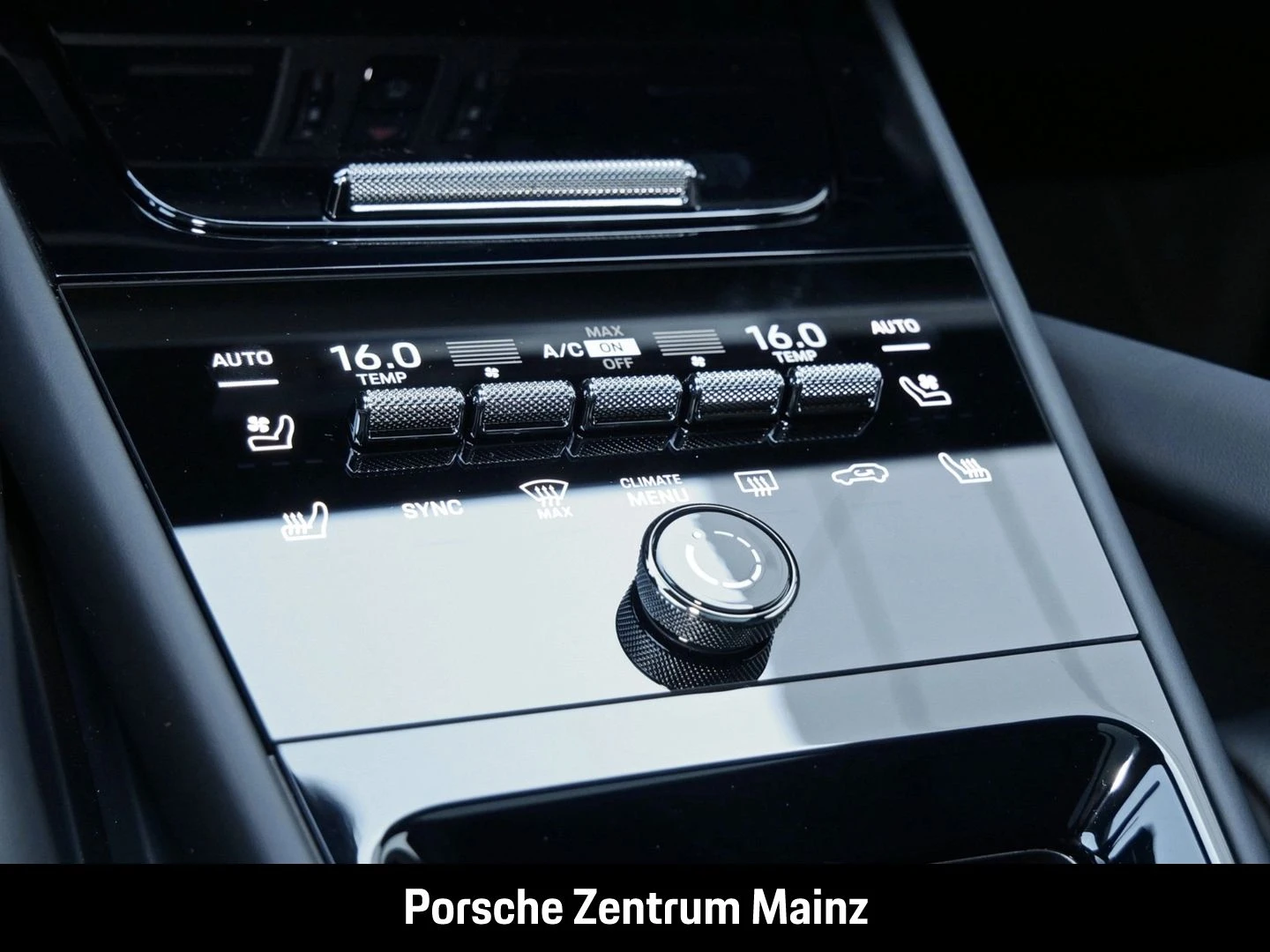 Porsche-Cayenne-image-21