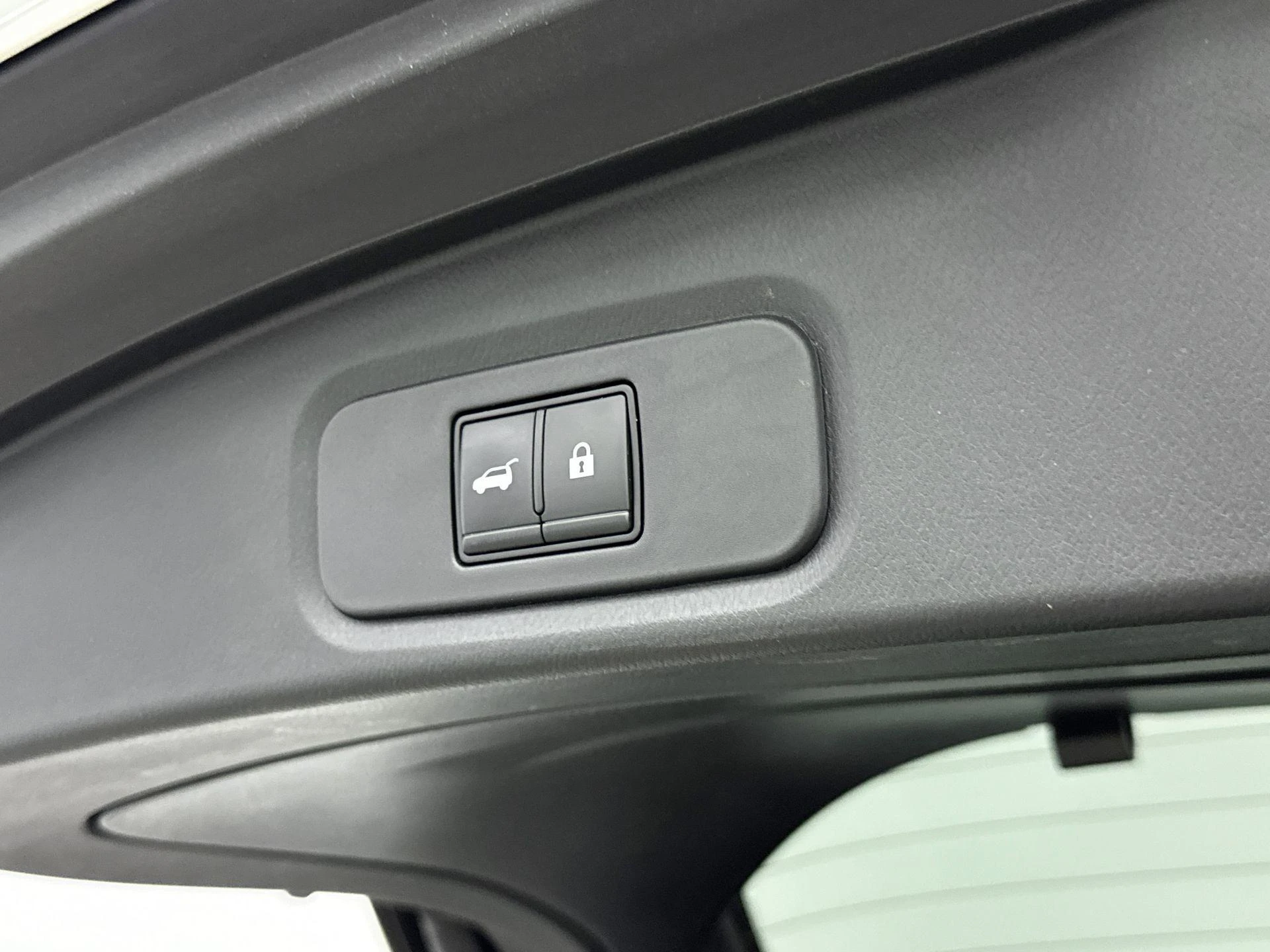 Nissan-QASHQAI-image-15