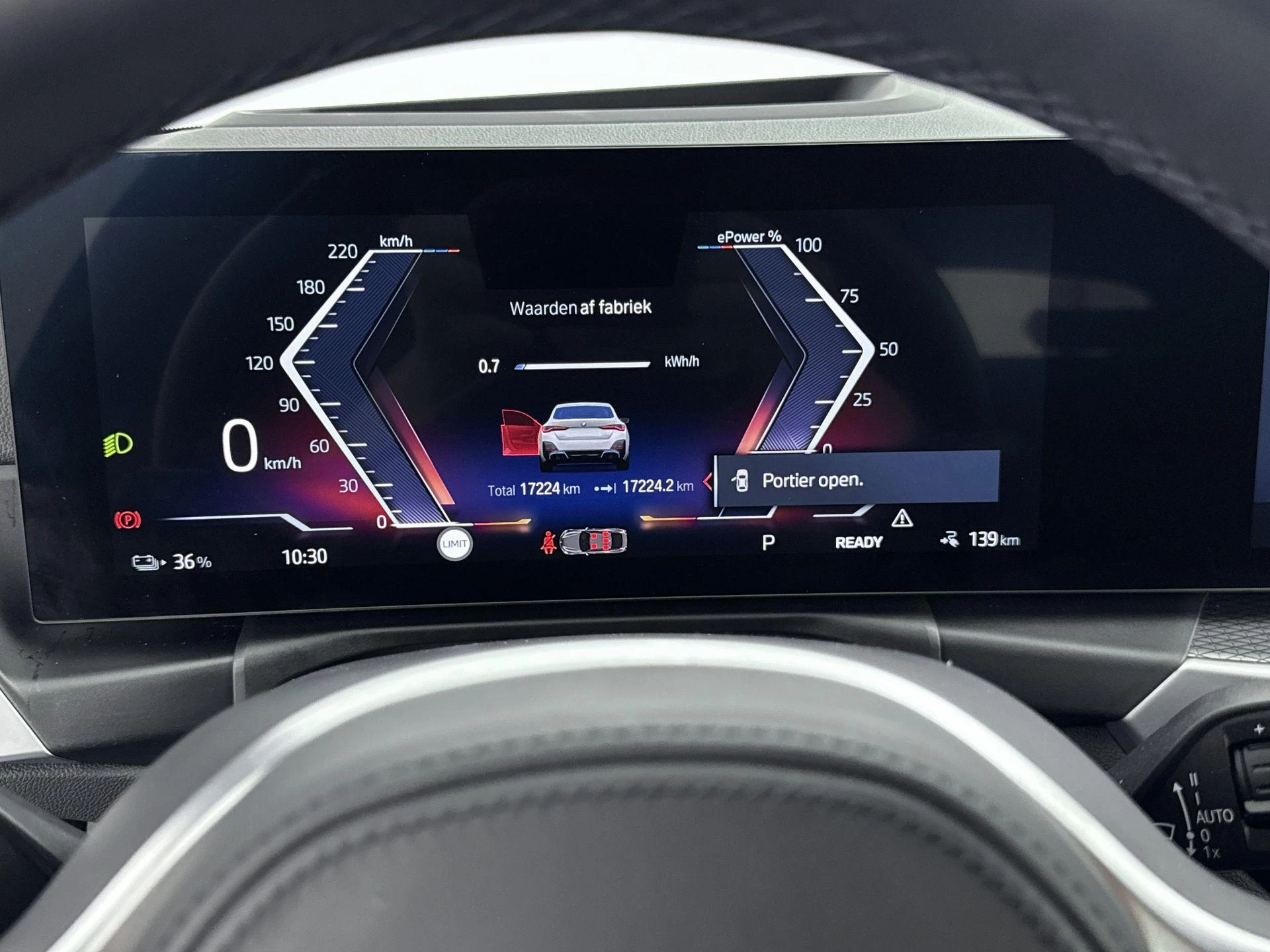 BMW-i4-image-8