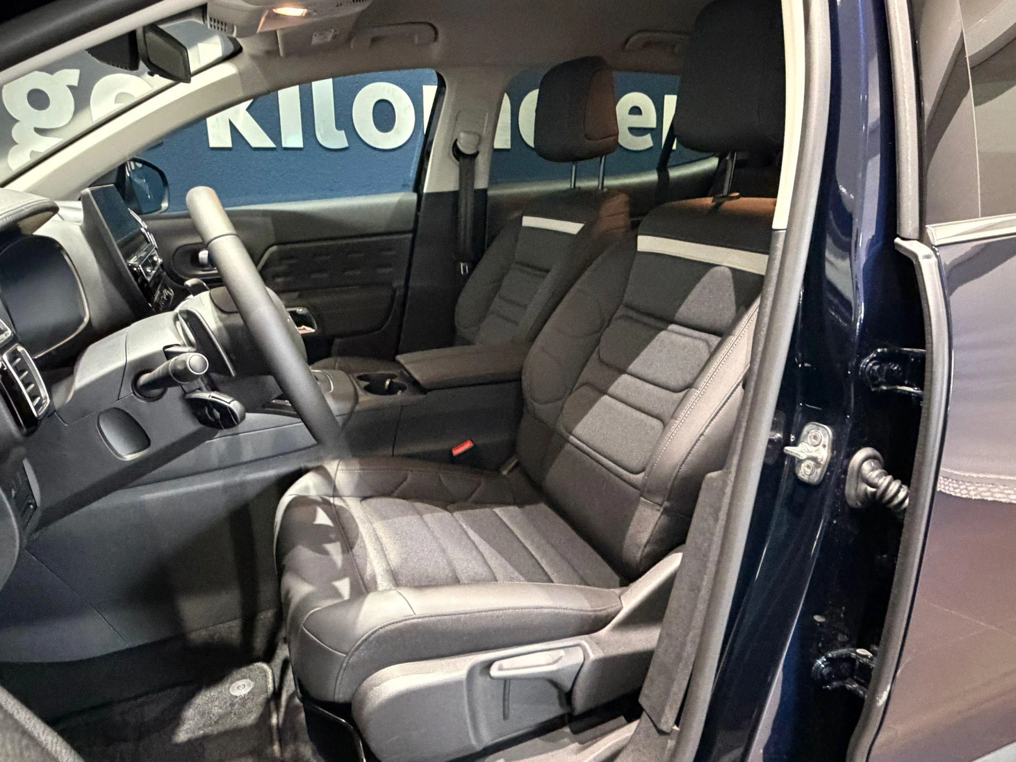 Citroën-C5 Aircross-image-12