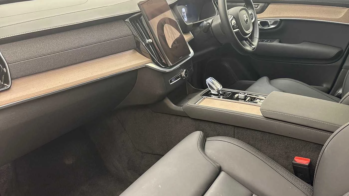 Volvo-XC90-image-5