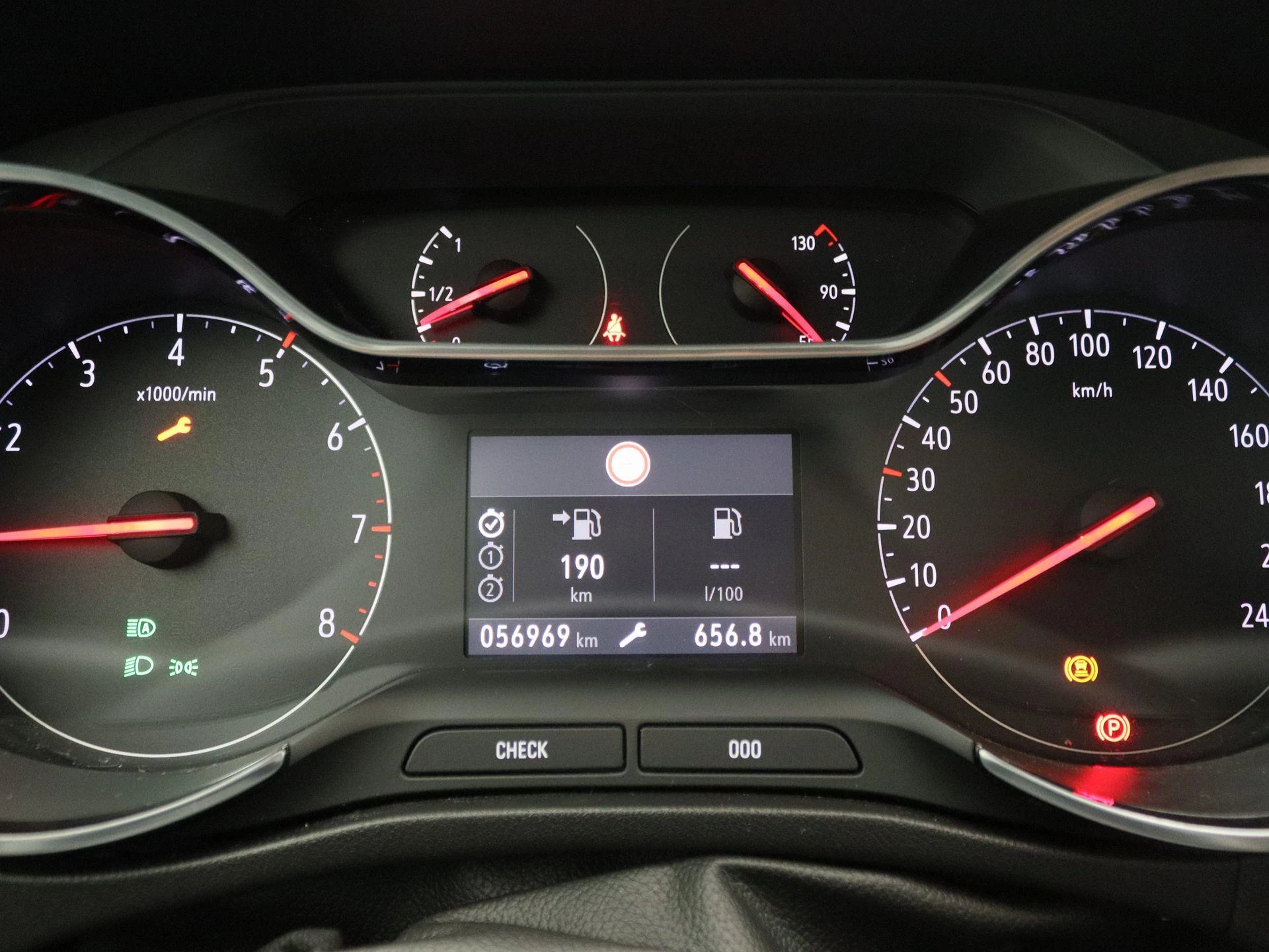Opel-Crossland-image-8