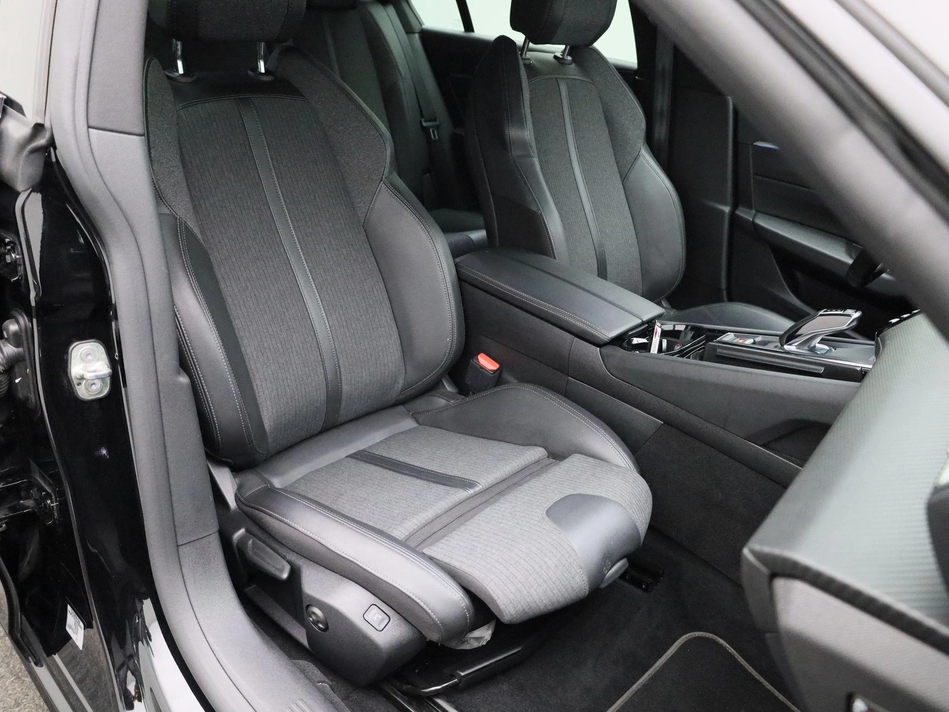 Peugeot 508 SW 1.5 BlueHDi 130 S&S EAT8 Active