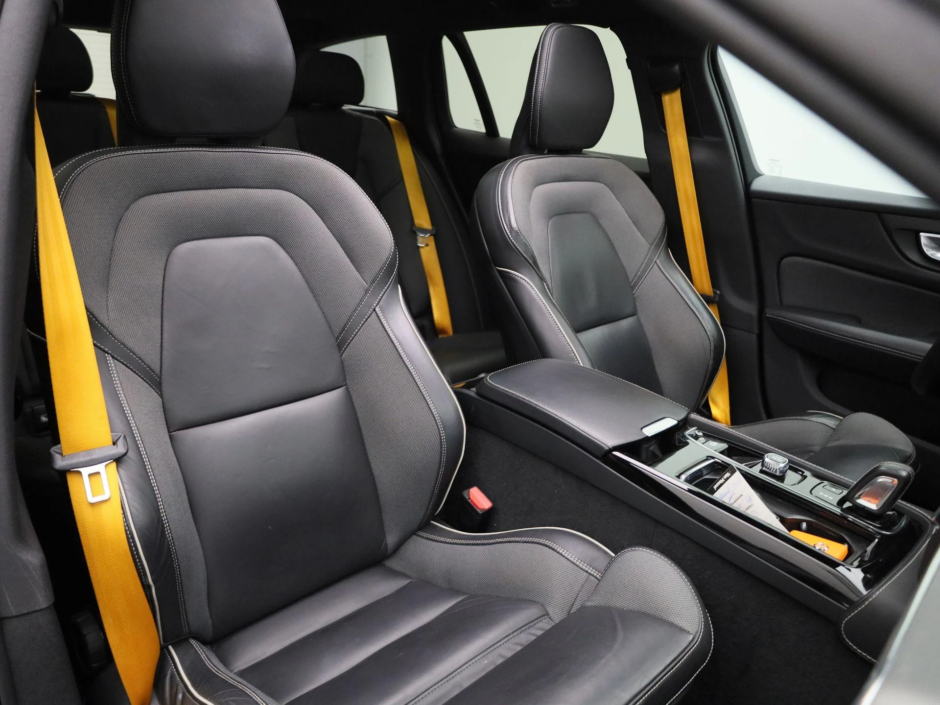 Volvo-V60-image-46
