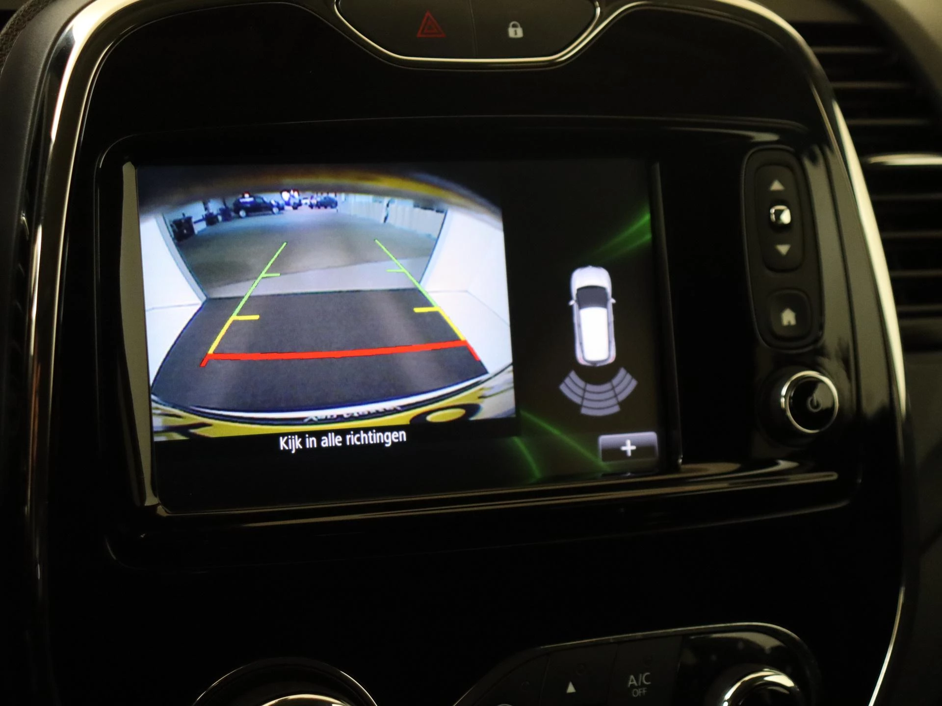 Renault-Captur-image-17
