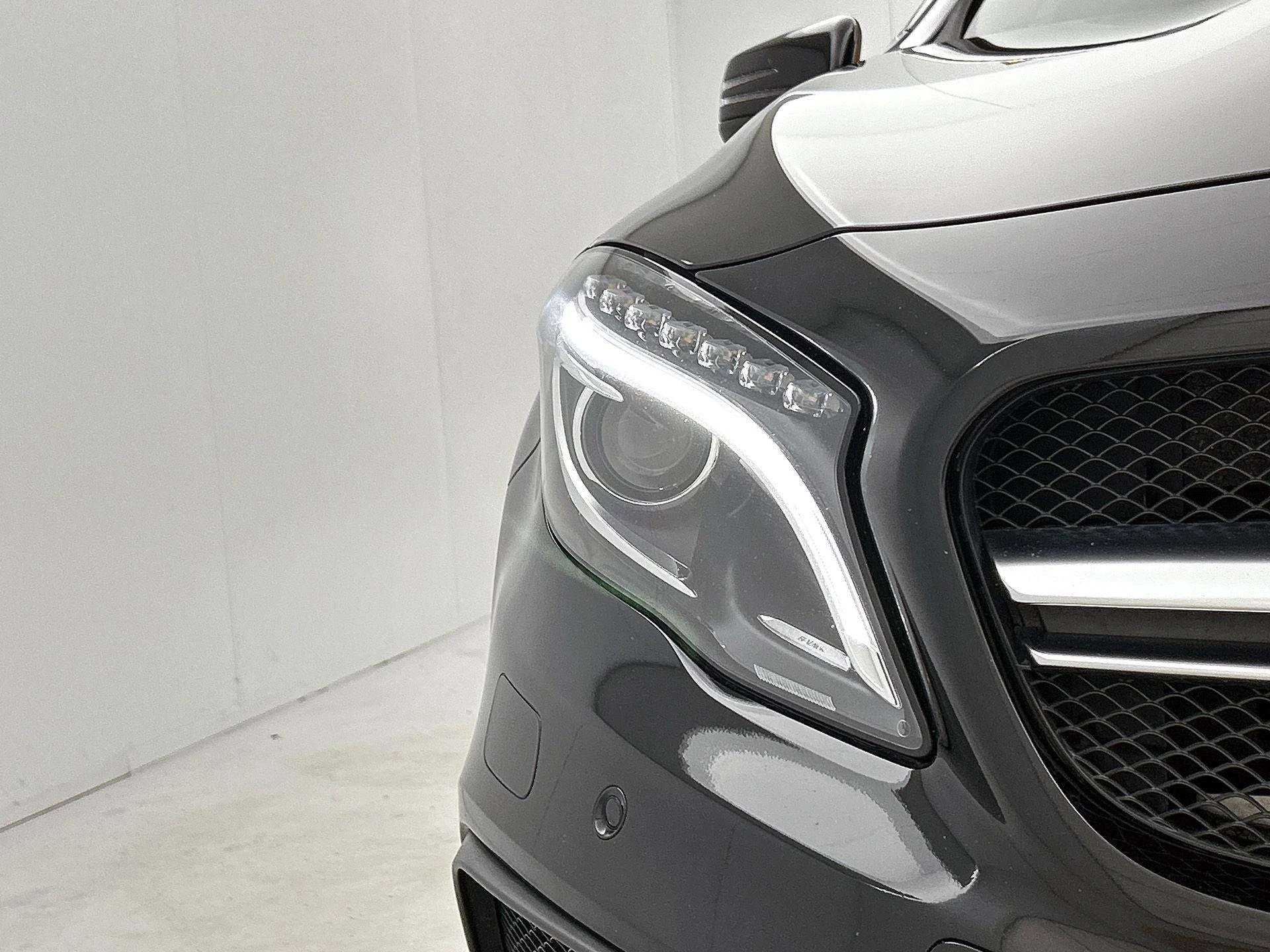 Mercedes-Benz-GLA-image-29